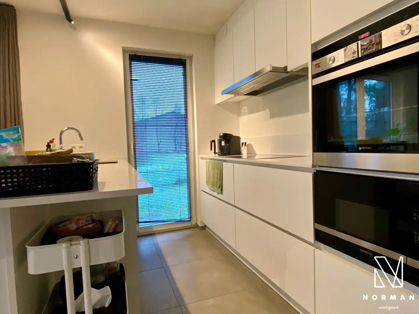 Gelijkvloers appartement in centrum Zwevegem met 2 slaapkamers en voor-en achtertuin foto 9