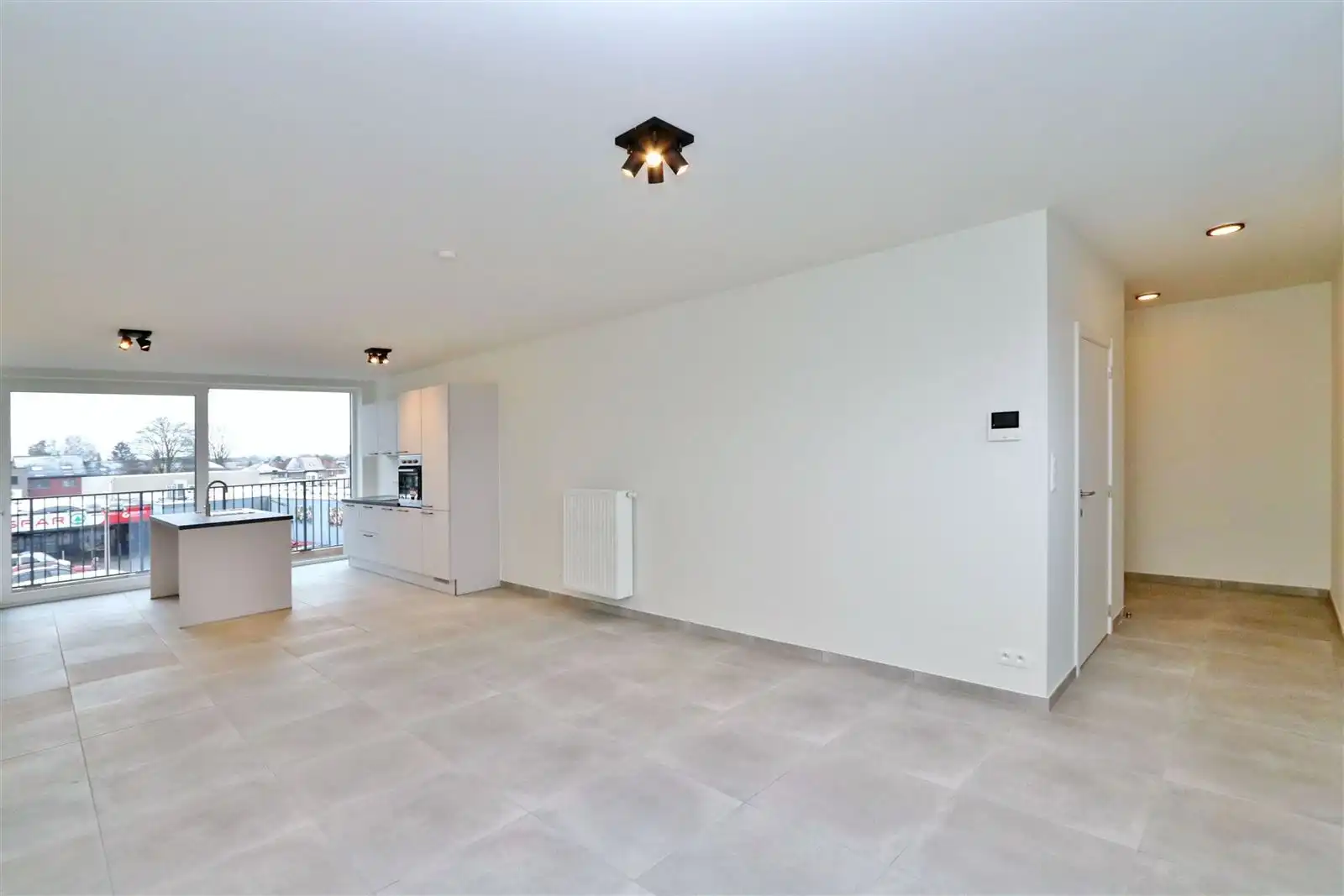 Nieuwbouwappartement met 2 kamers + terras + staanplaats binnen  foto 3