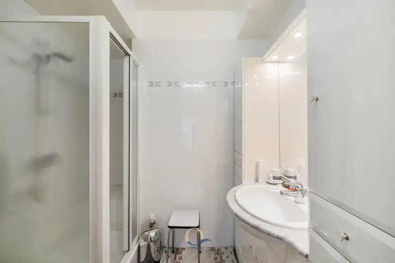 Hoekappartement met open zicht op Marie-Joséplein, Hotel Du Parc en Casino Kursaal foto 15