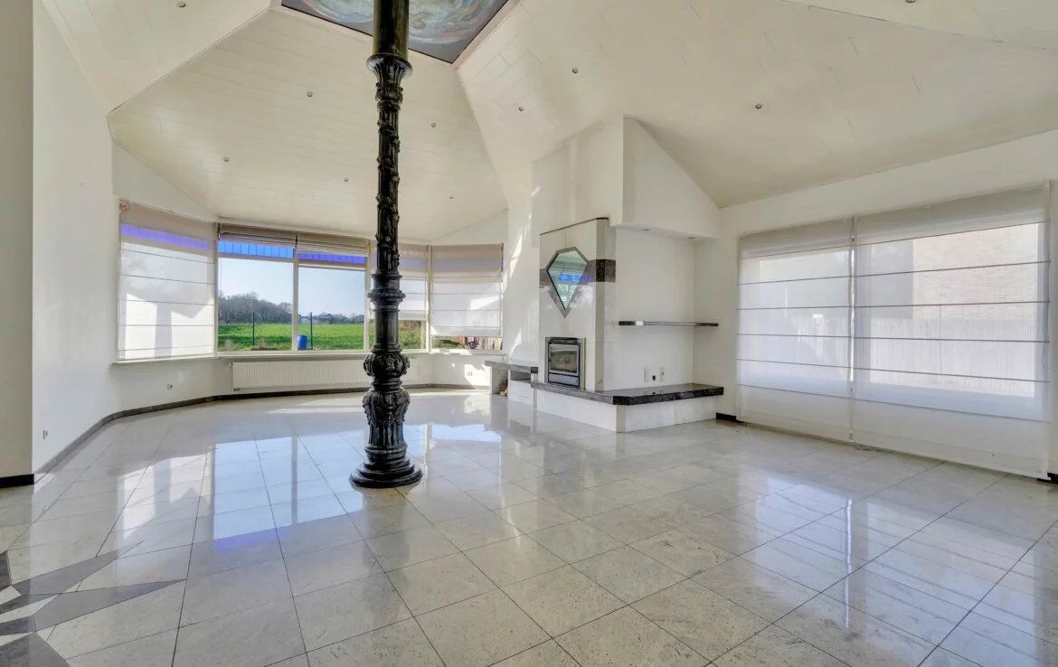 Stijlvolle villa met 4 slaapkamers op een prachtig perceel foto 8