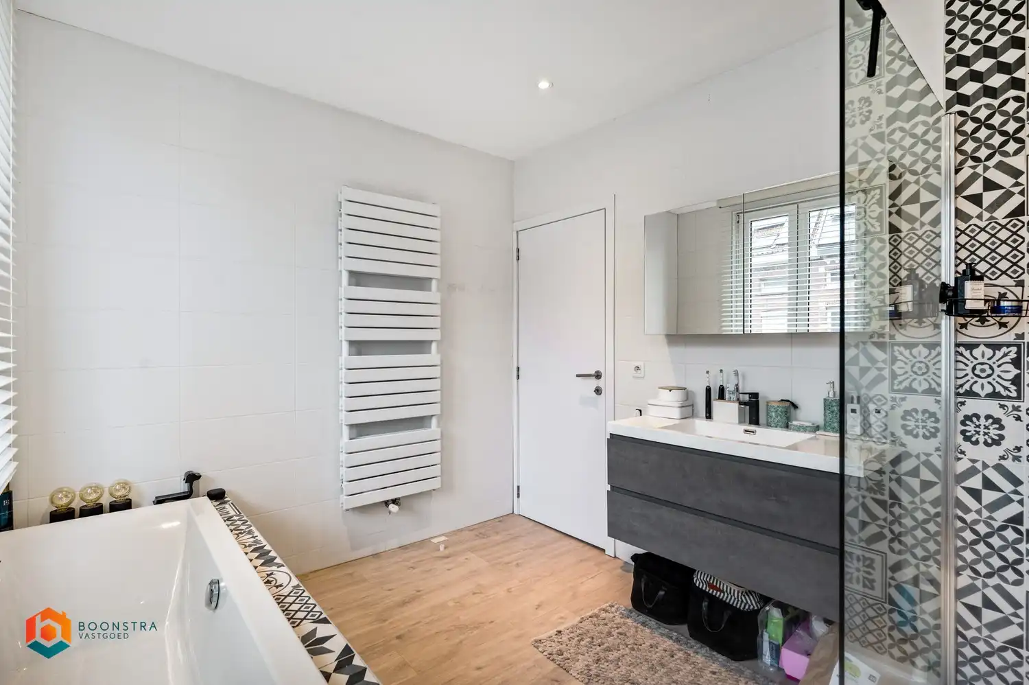 Recent gerenoveerde woning met 2 slpkrs te Mechelen foto 17