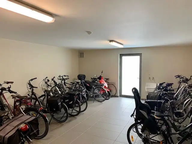 Zeer rustig gelegen en mooi afgewerkt appartement foto 16