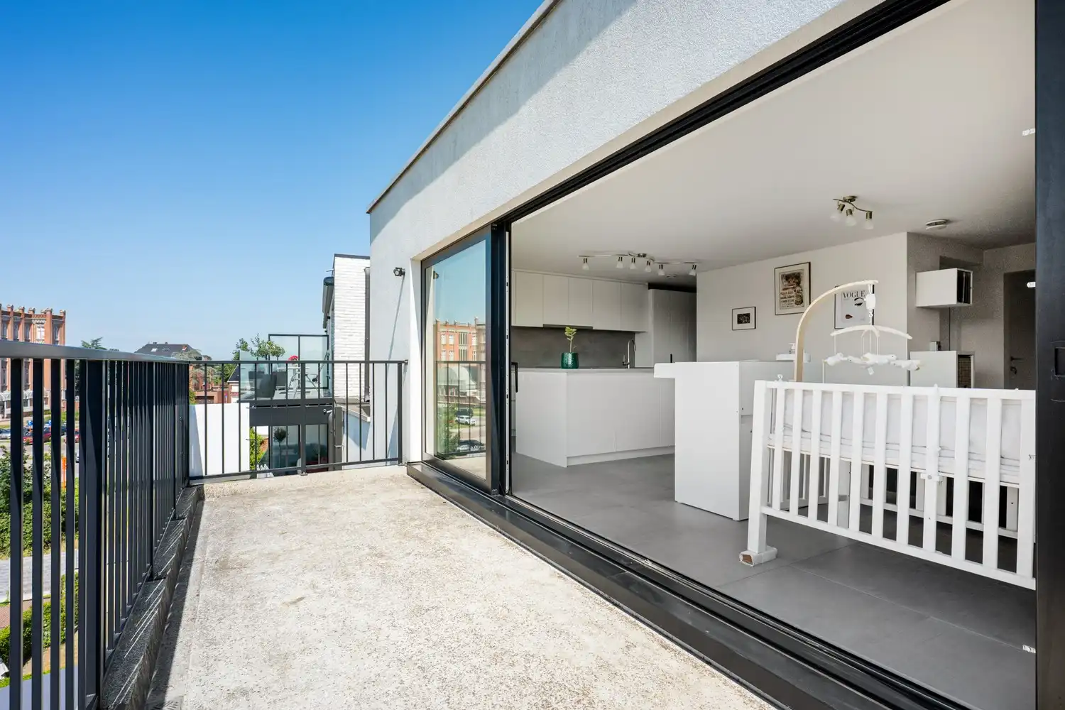 Moderne penthouse met 2 slpkrs, terras en autostaanplaats in centrum Onze-Lieve-Vrouw-Waver foto 10