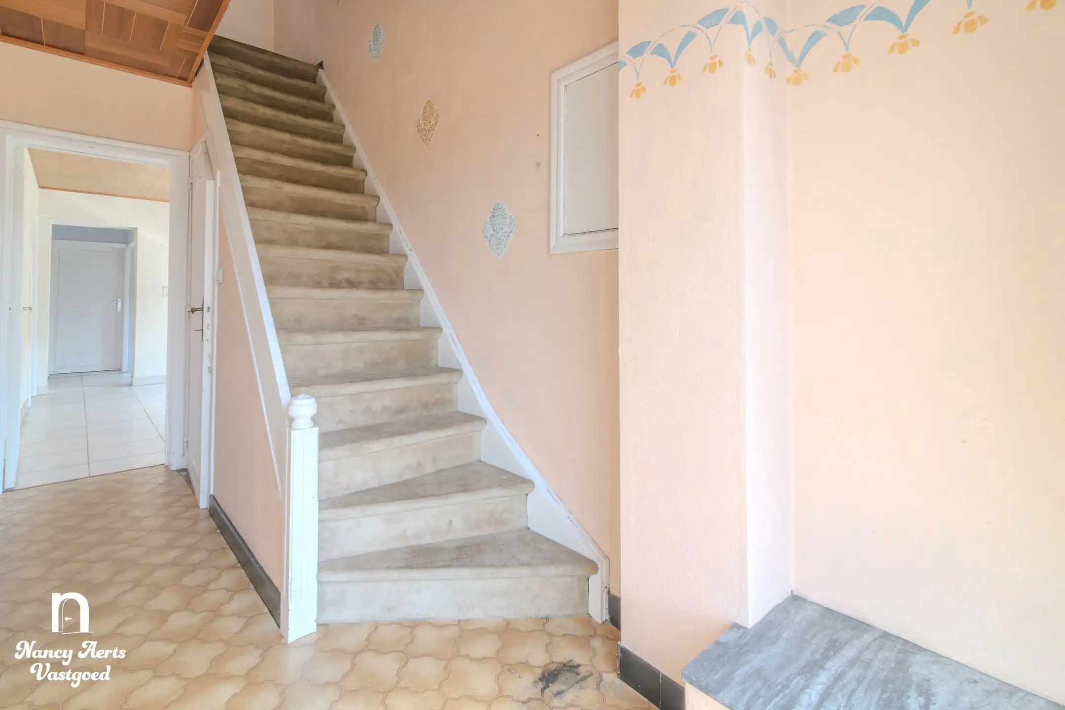 Charmante gezinswoning met mogelijkheden op royaal perceel foto 36