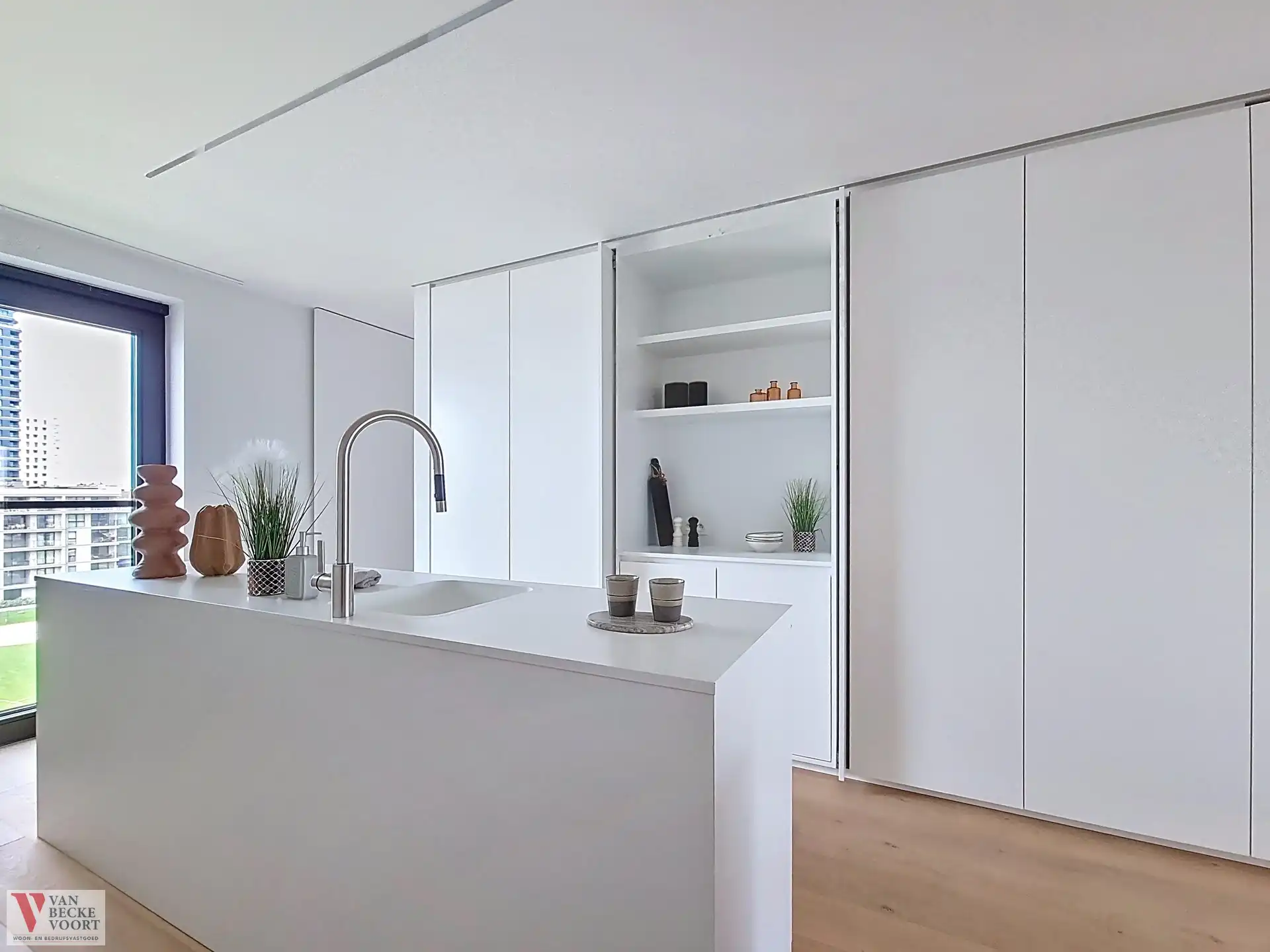 Stijlvol appartement met dakterras foto 8