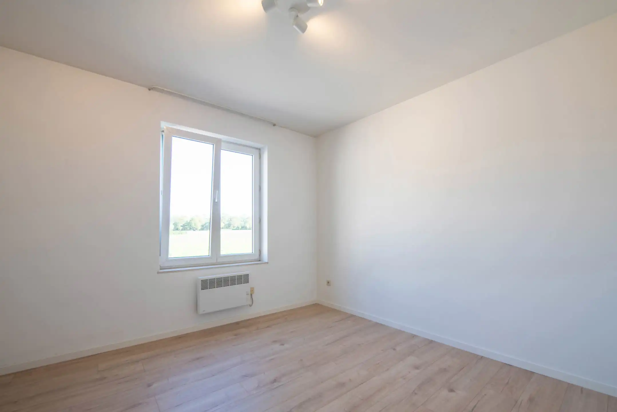 Ruim 2-slaapkamerappartement vlakbij Maastricht foto 9