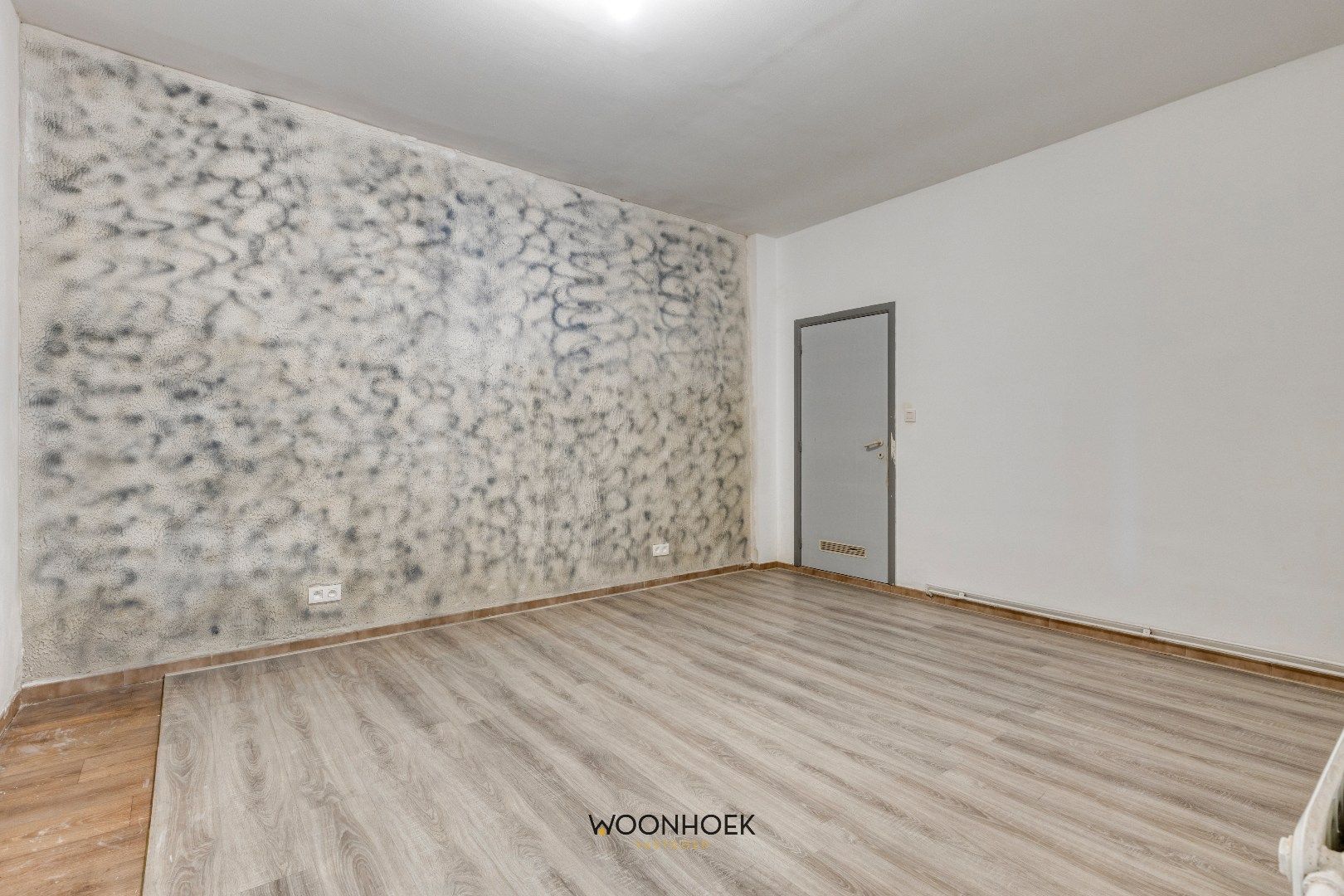 Centraal gelegen woning met 2 slpk en 2 badkamers te Zele! foto 9