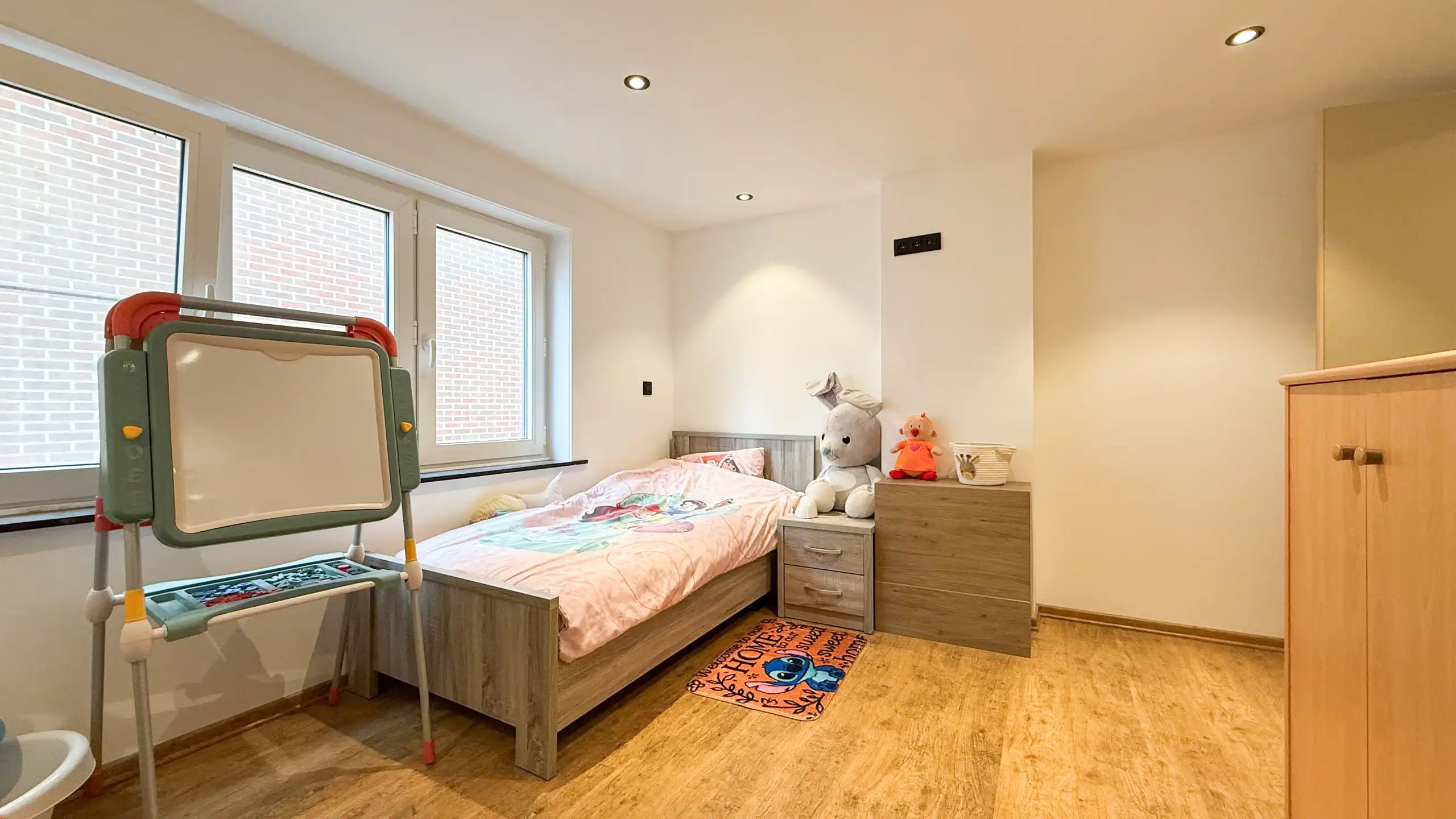 Gerenoveerde woning met veel ruimte en 6 slaapkamers! foto 26