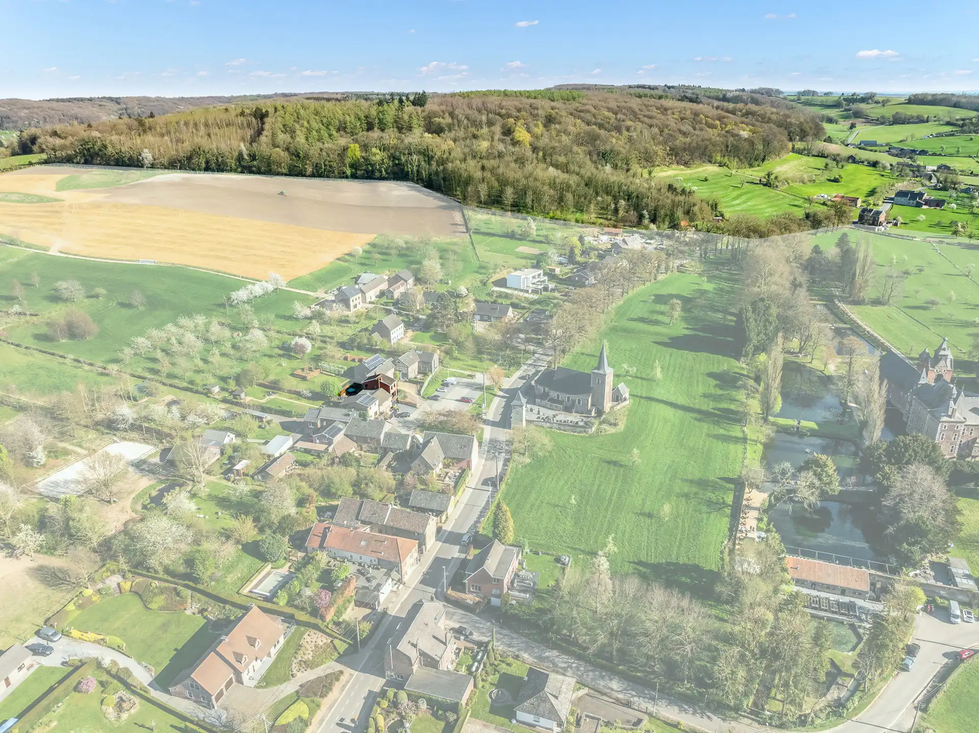 Instapklare woning in de prachtige Voerstreek foto 37