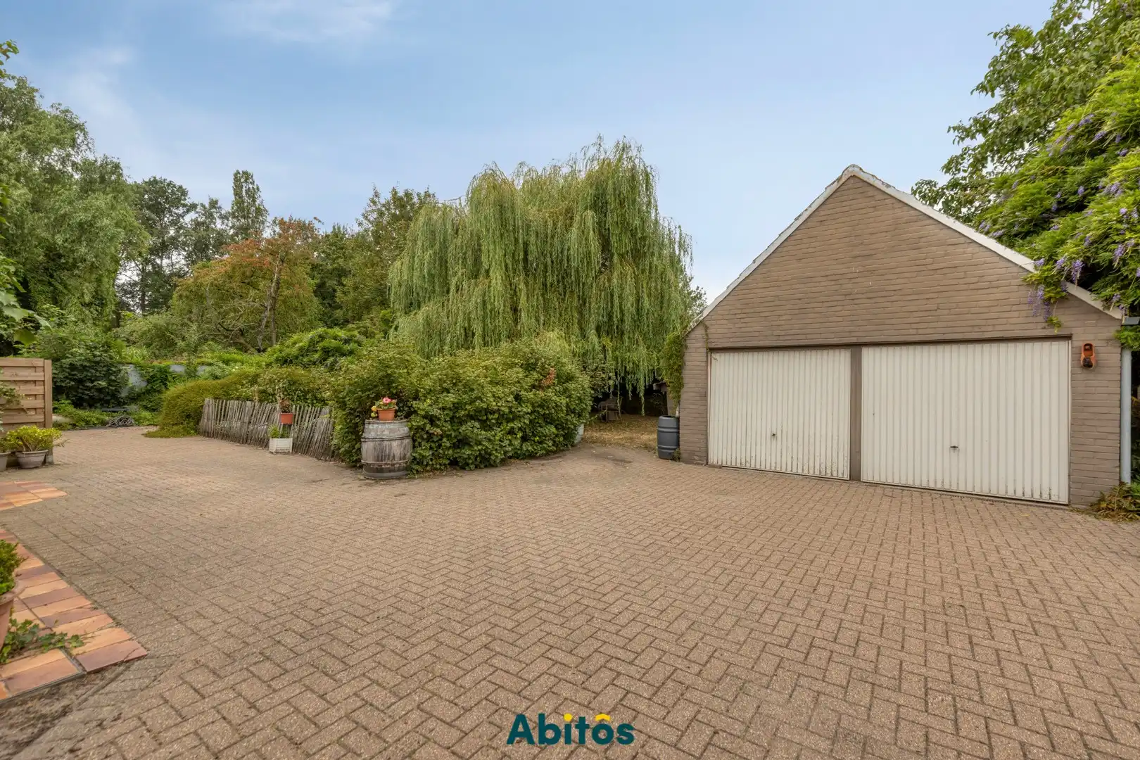Unieke villa met bijwoning in een rustige omgeving foto 25