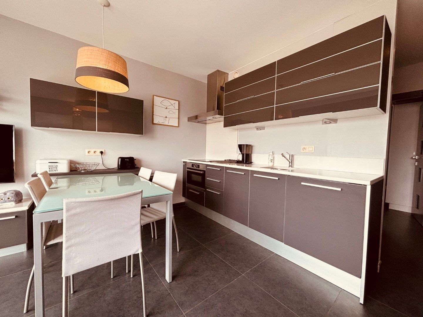 FUNCTIONEEL APPARTEMENT MET LATERAAL ZEEZICHT  foto 2