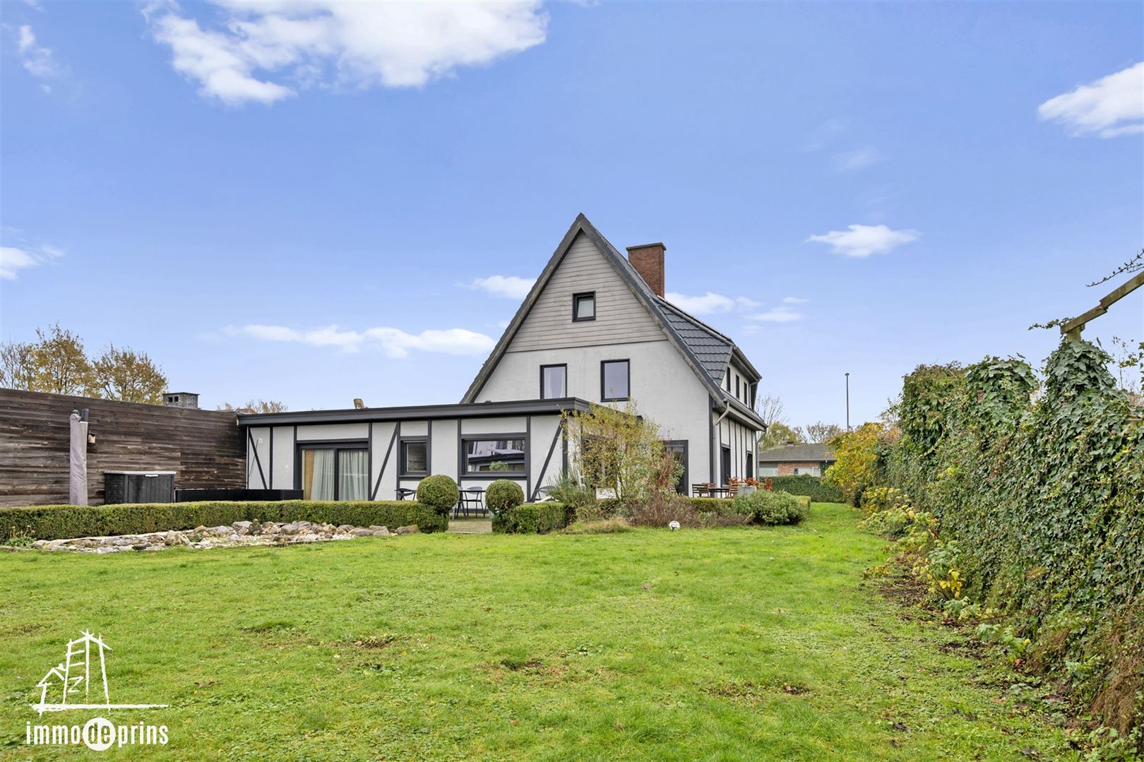 Open bebouwing woning foto 4