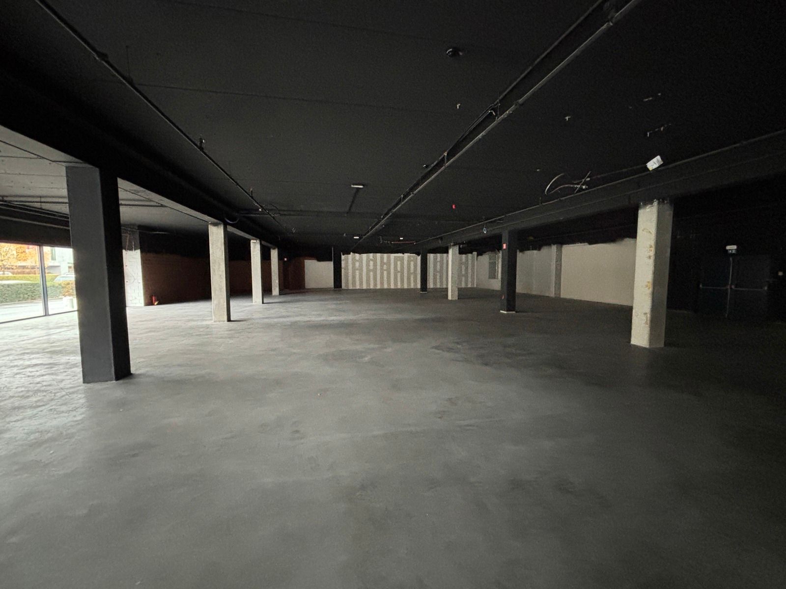 Winkelruimte +- 850 m² op toplocatie Kortrijksesteenweg foto 4