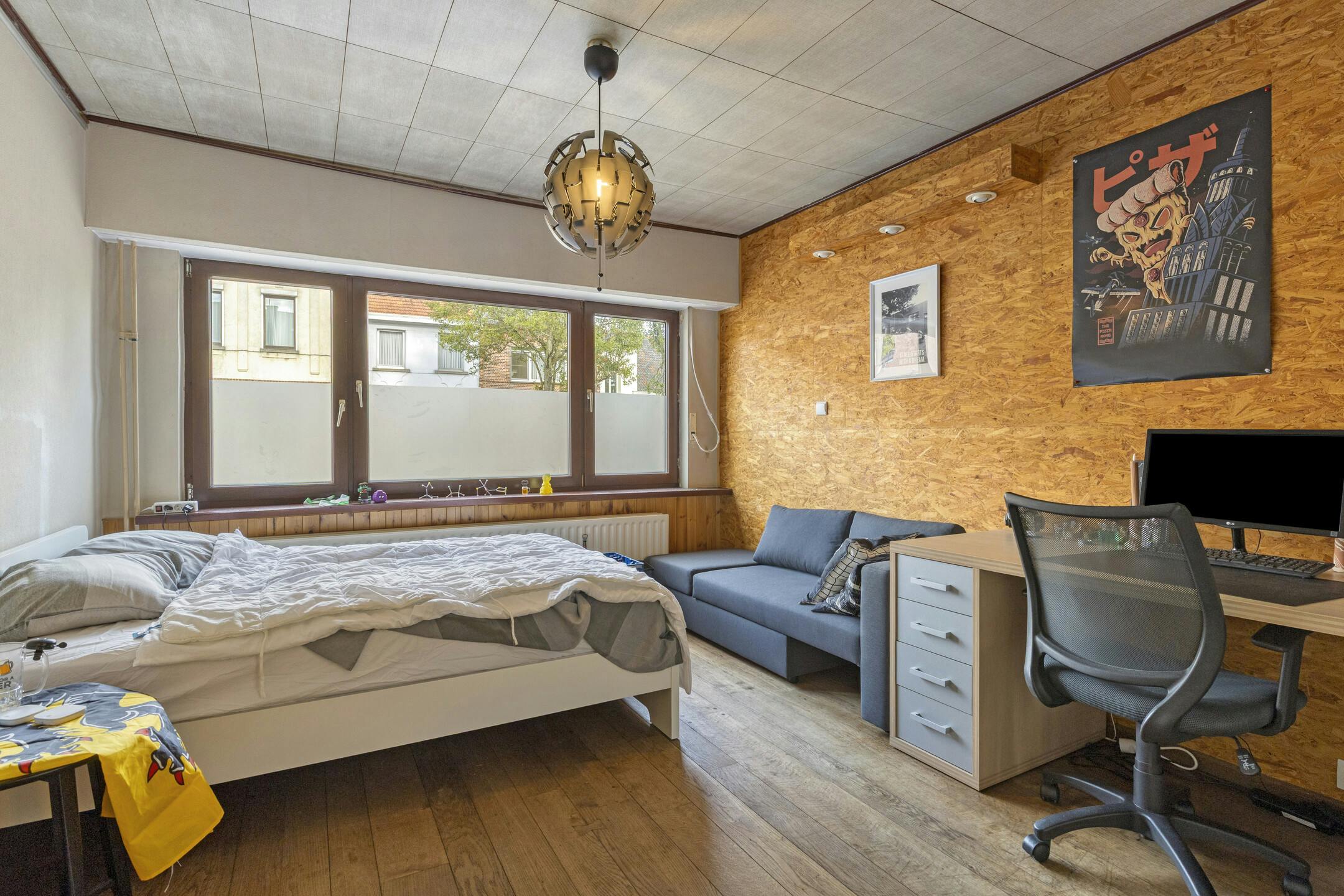 Studentenhuis met 5 vergunde studentenkamers te koop  foto 5
