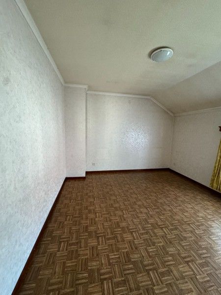 Vrijstaande woning met 5 slaapkamers. foto 83