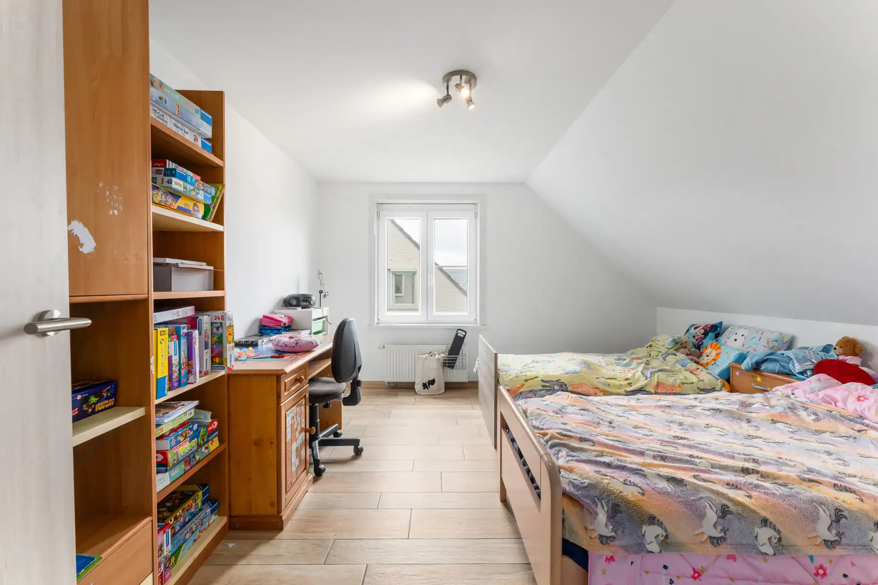Recente vrijstaande woning met landelijk zicht foto 13