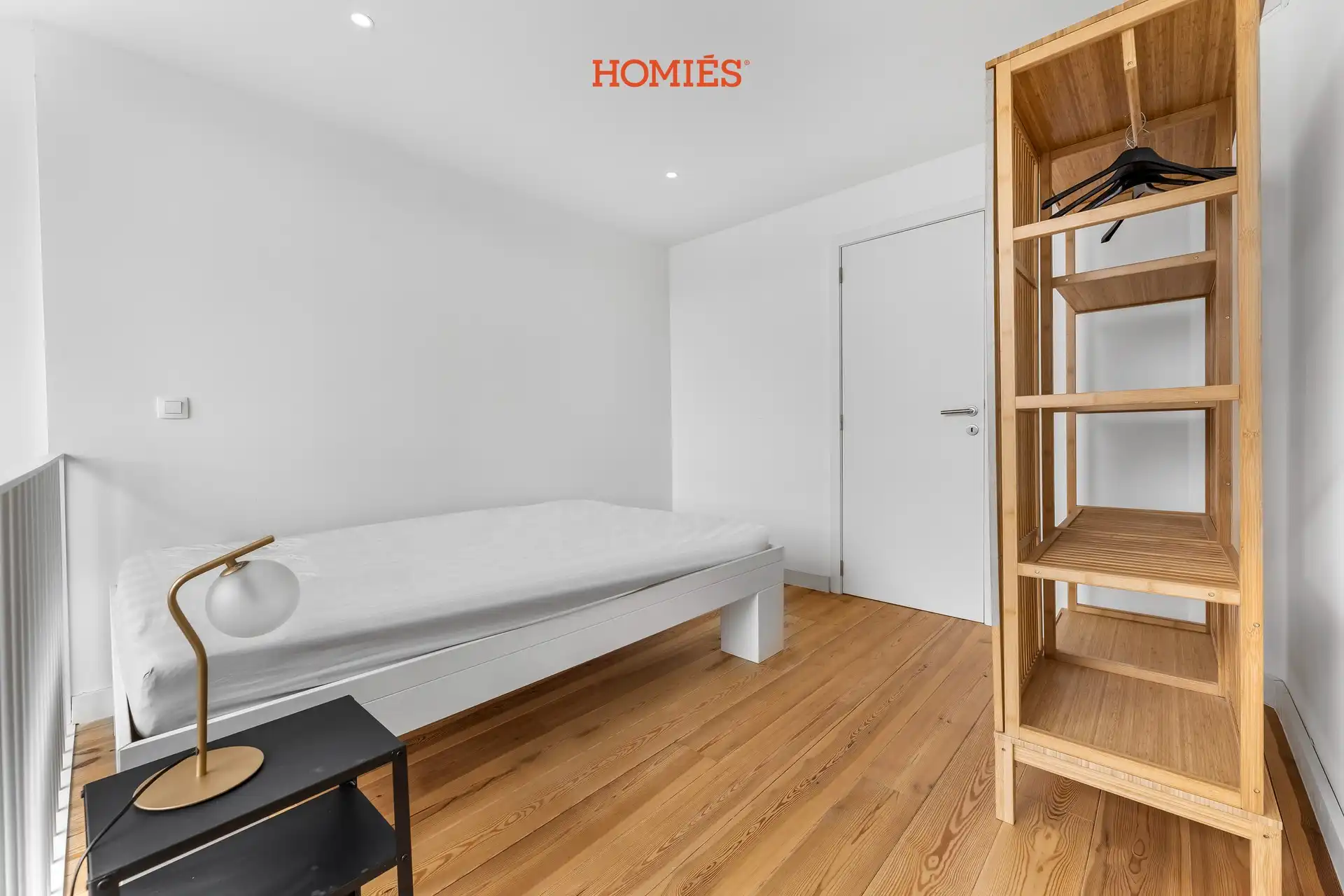 Charmante, recent gerenoveerde duplex met terras in historisch pand - centrum Leuven foto 8