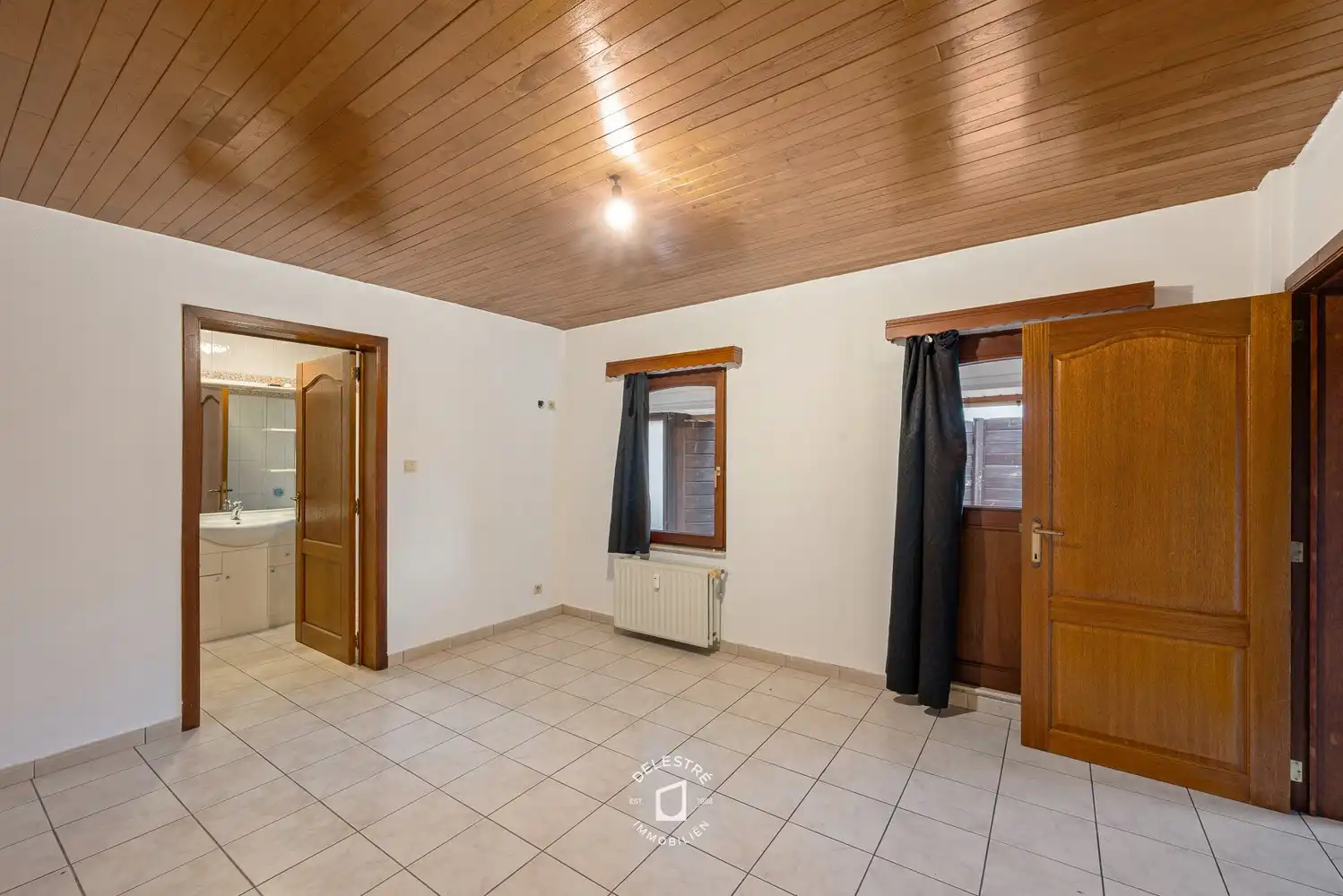 Kwalitatief verhuurde investeringseigendom 5 APP. EN 5 GARAGES in het centrum van Ninove foto 23