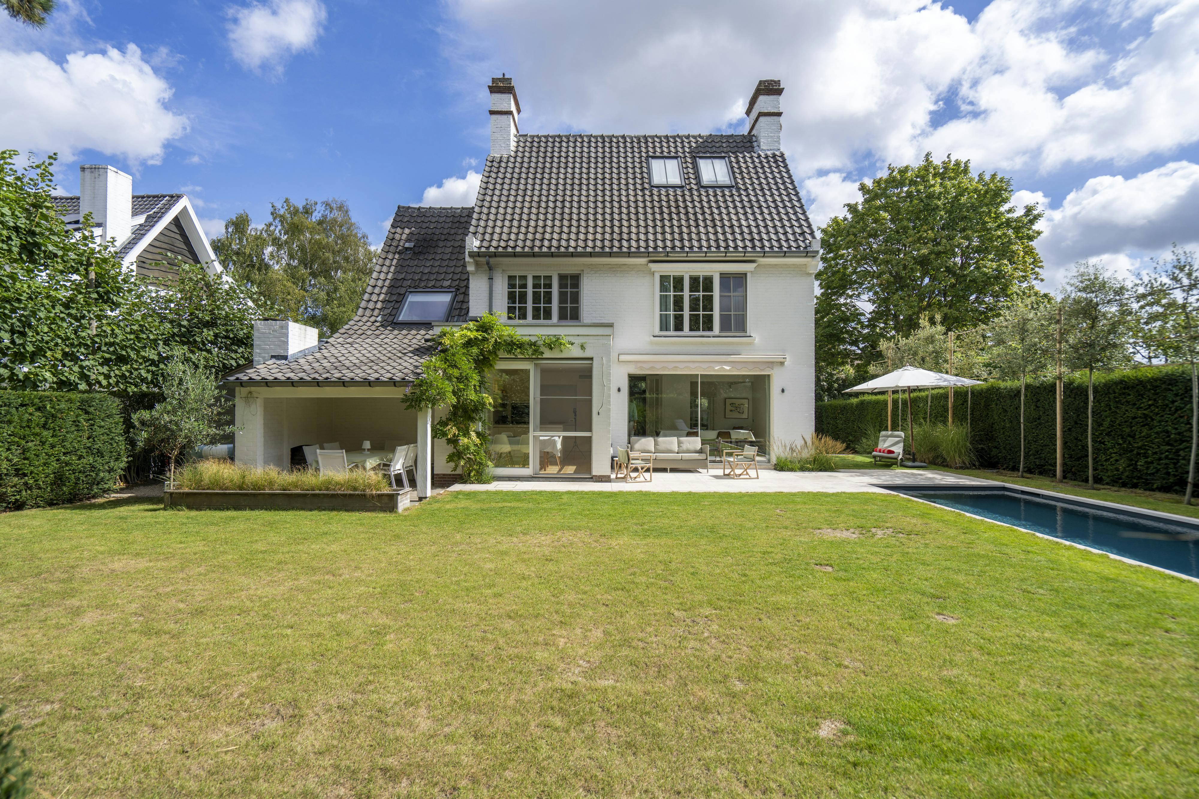Karaktervolle villa te koop te Kortrijk foto 31