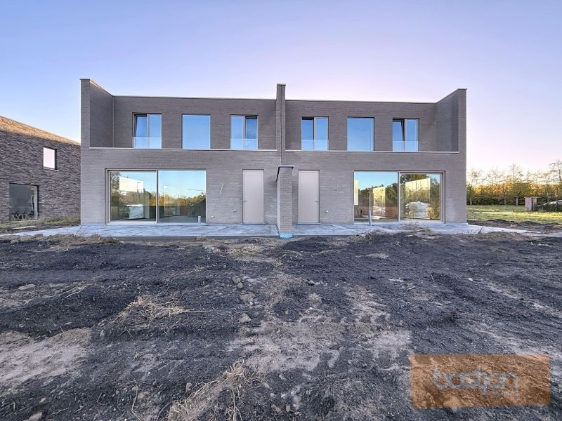 🏡 Te huur: 2 nieuwbouwwoningen in residentiële wijk Rodenburg, Marke foto 3