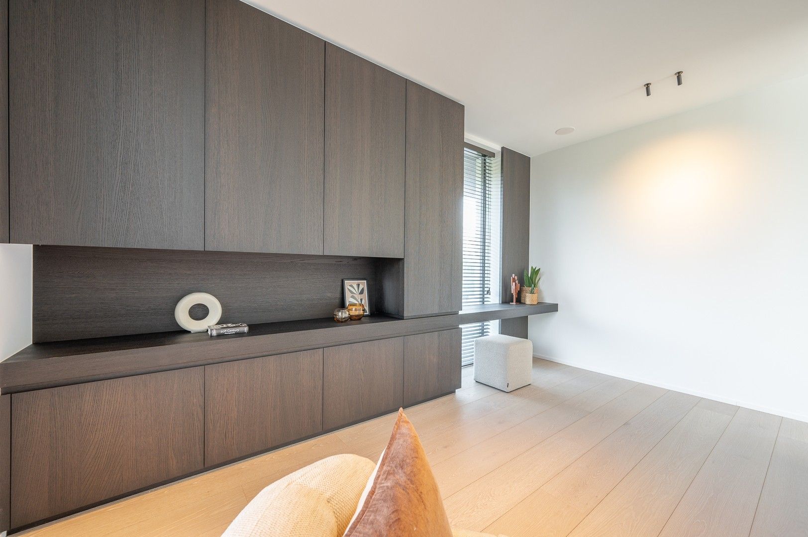 Uitzonderlijke luxueuze nieuwbouwvilla met zwembad in een residentiële buurt te Knokke foto 10