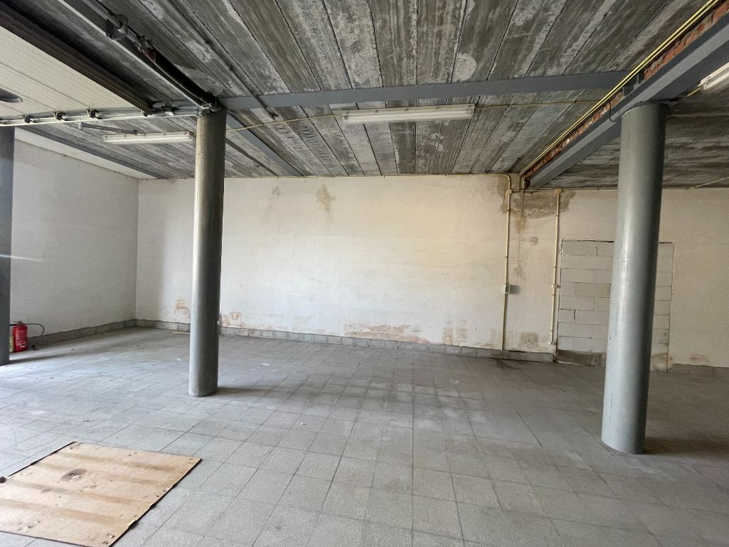 Magazijn te koop Roeselare foto 3