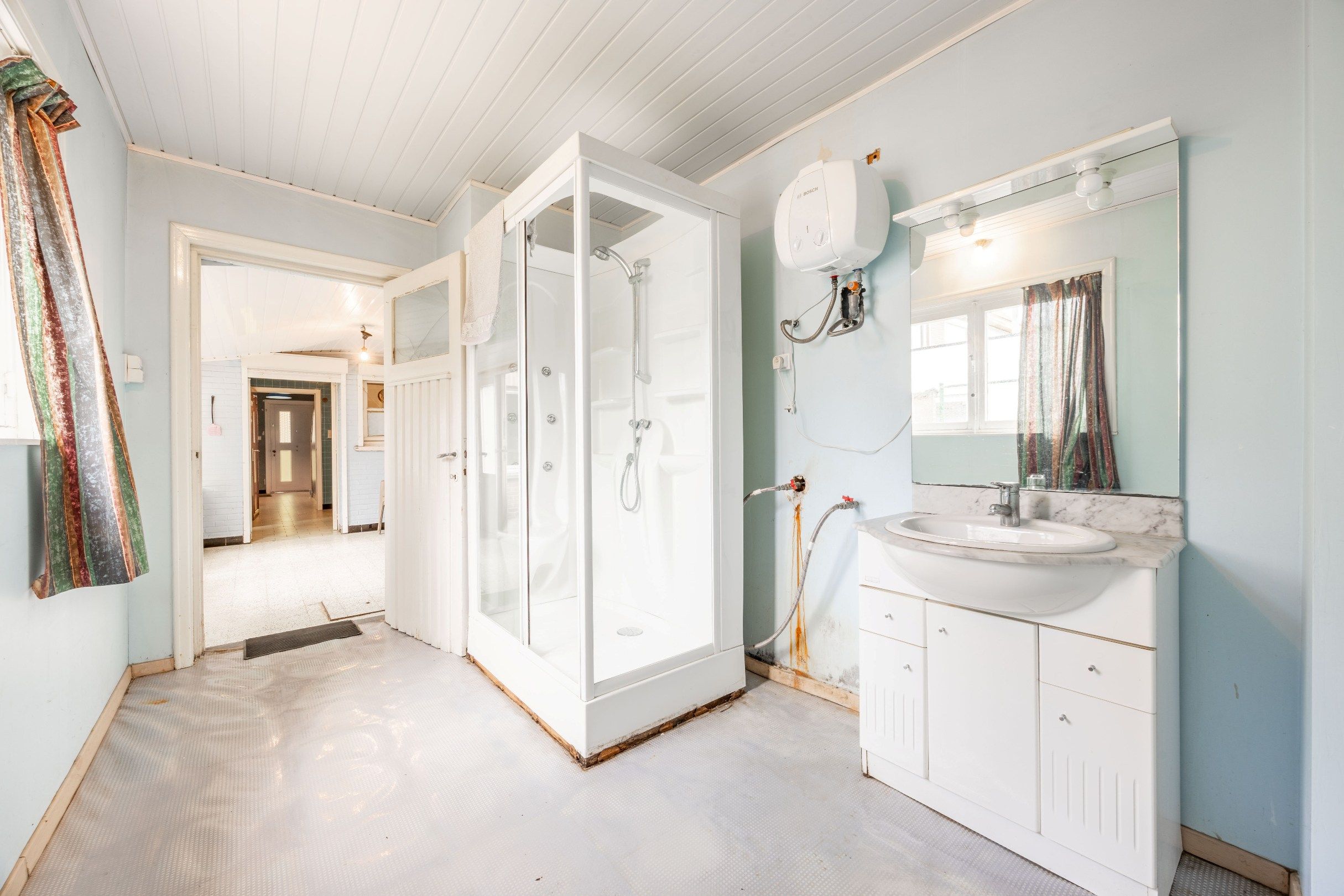 OP TE FRISSEN WONING MET TUIN foto 10