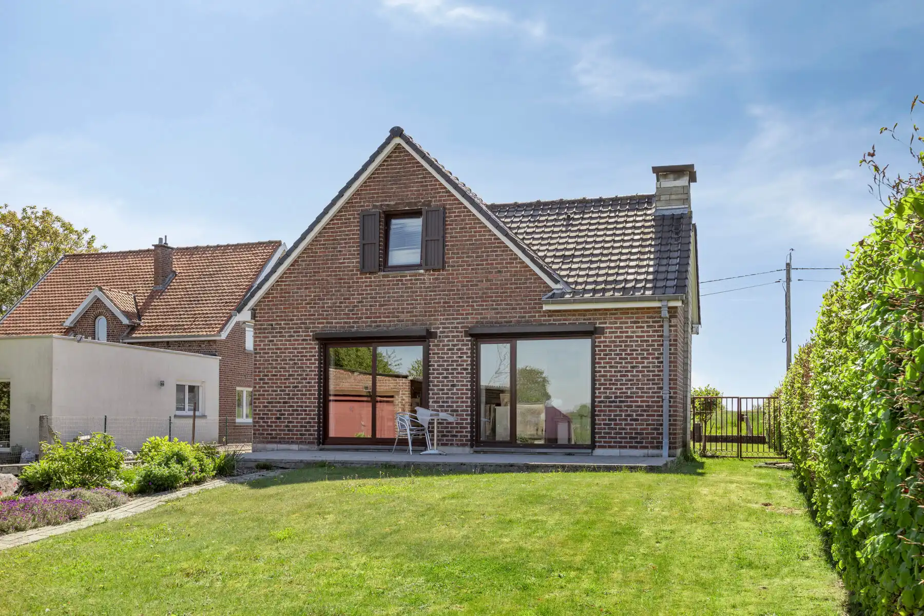 Zeer rustig gelegen woning met 3 slaapkamers, garage en tuin foto 6