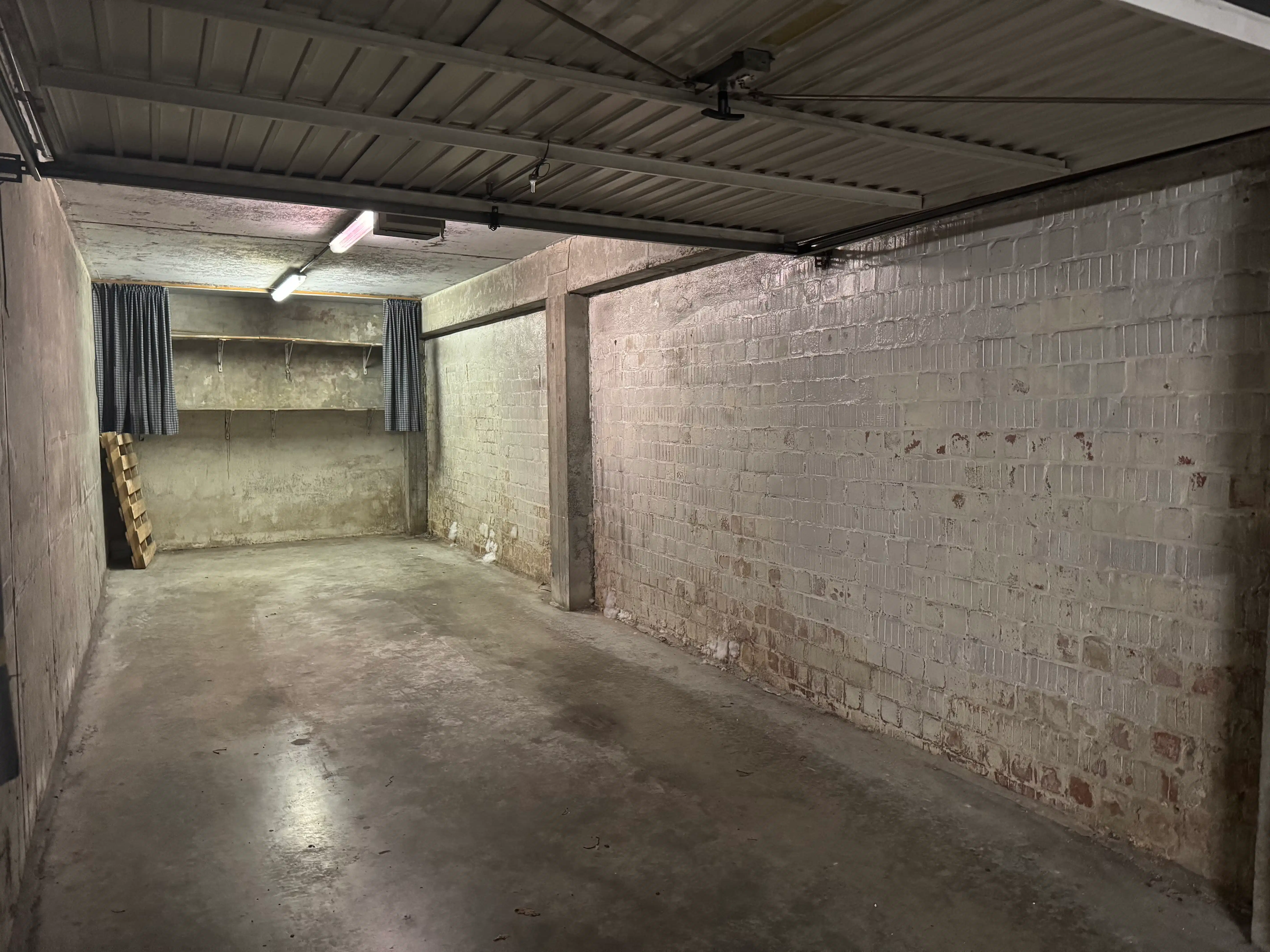 Garagebox in stadscentrum Oostende foto 2