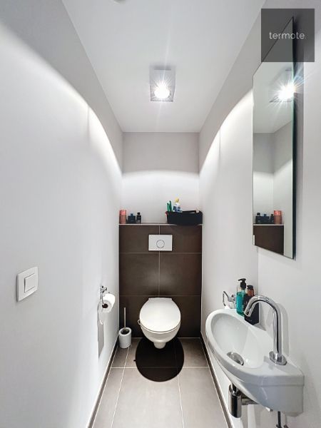 Ruim appartement foto 3