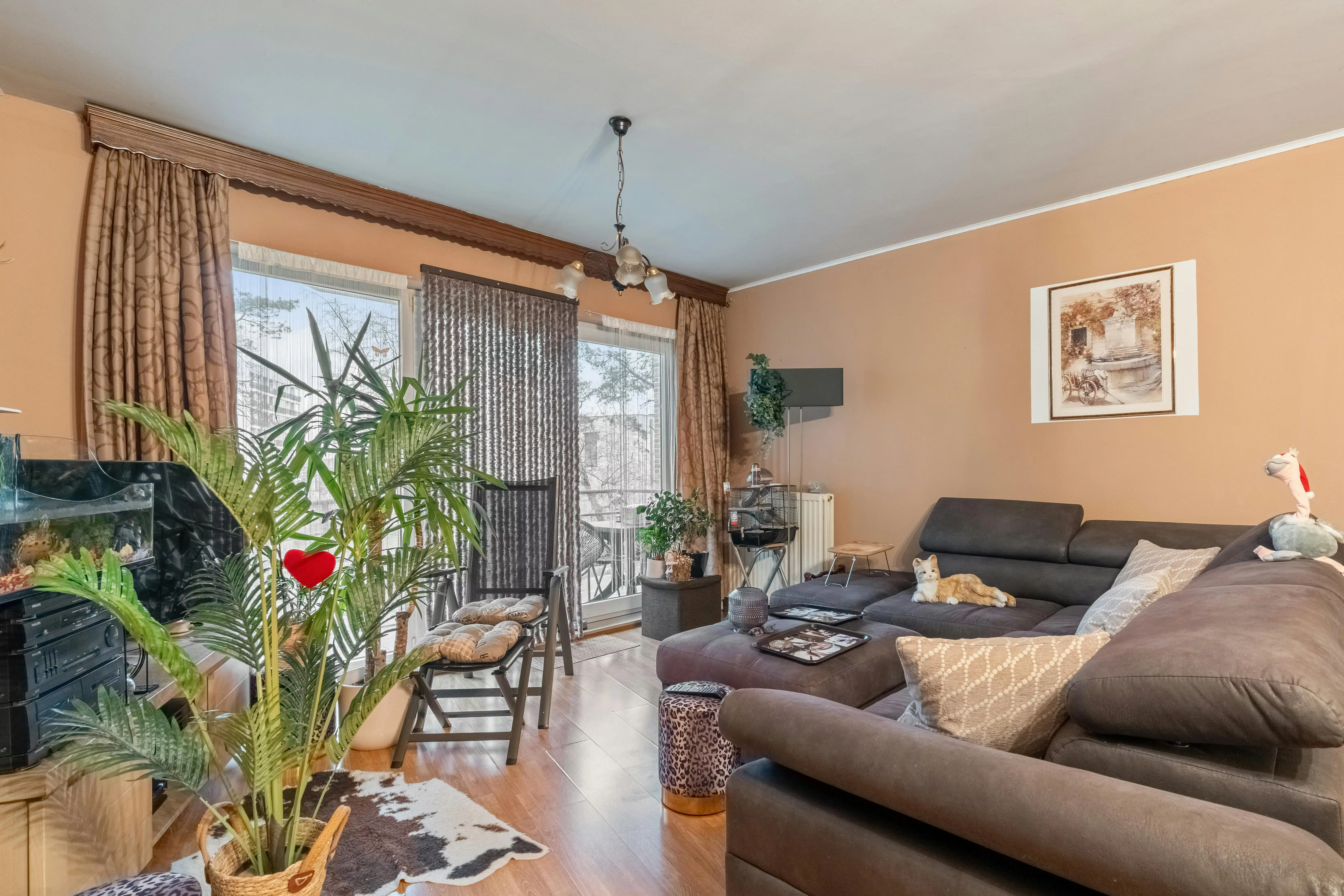 Appartement met terras en autostaanplaats in Genk foto 3