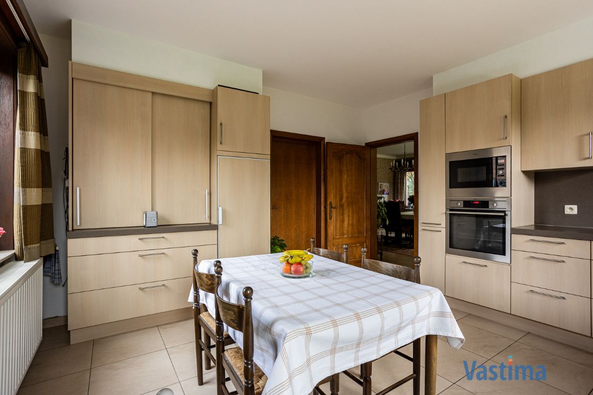Charmante villa met perfecte ligging in residentiële wijk van Aalst foto 11