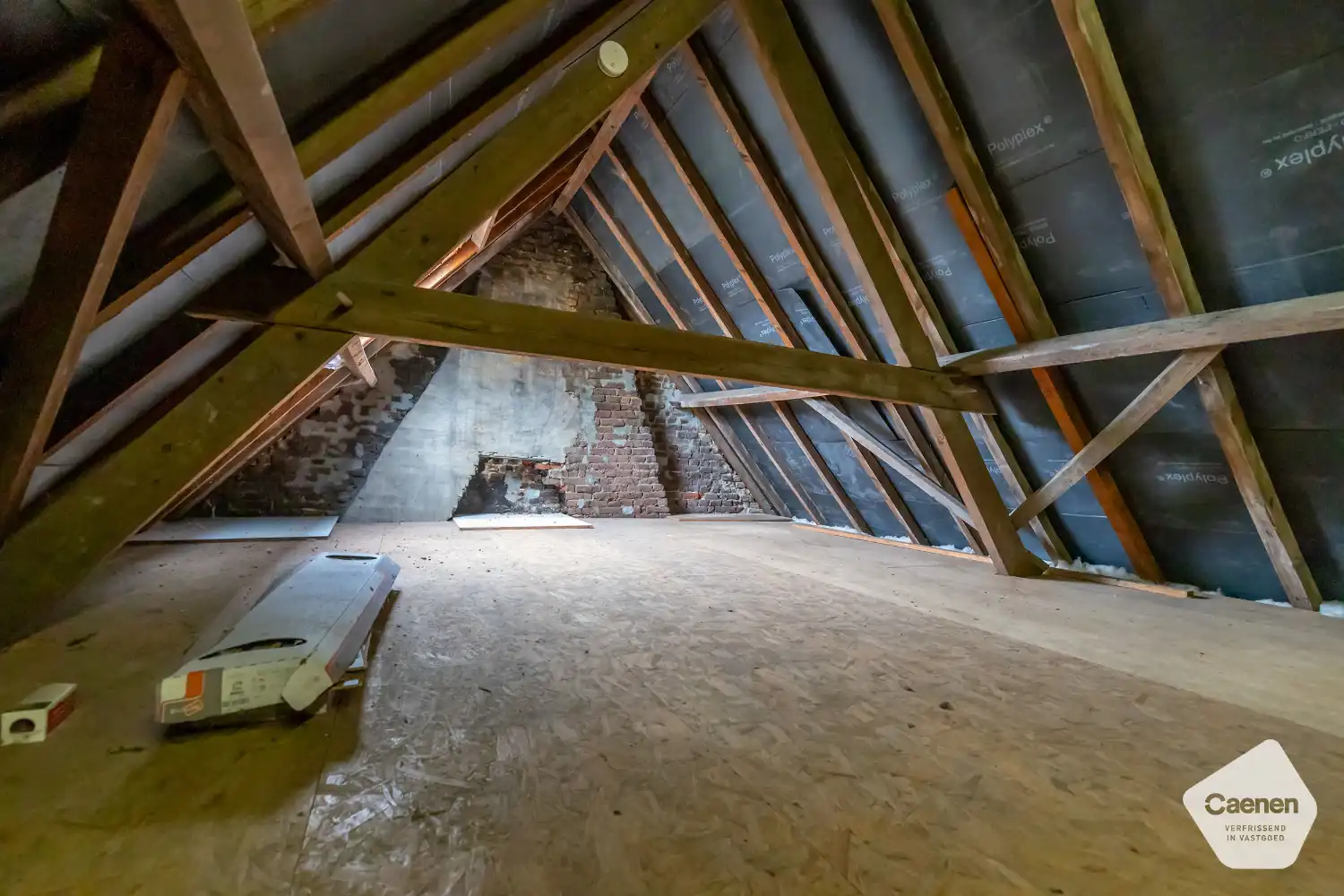 Charmante halfopen woning met tuin en garage in het centrum van Ruddervoorde. foto 15