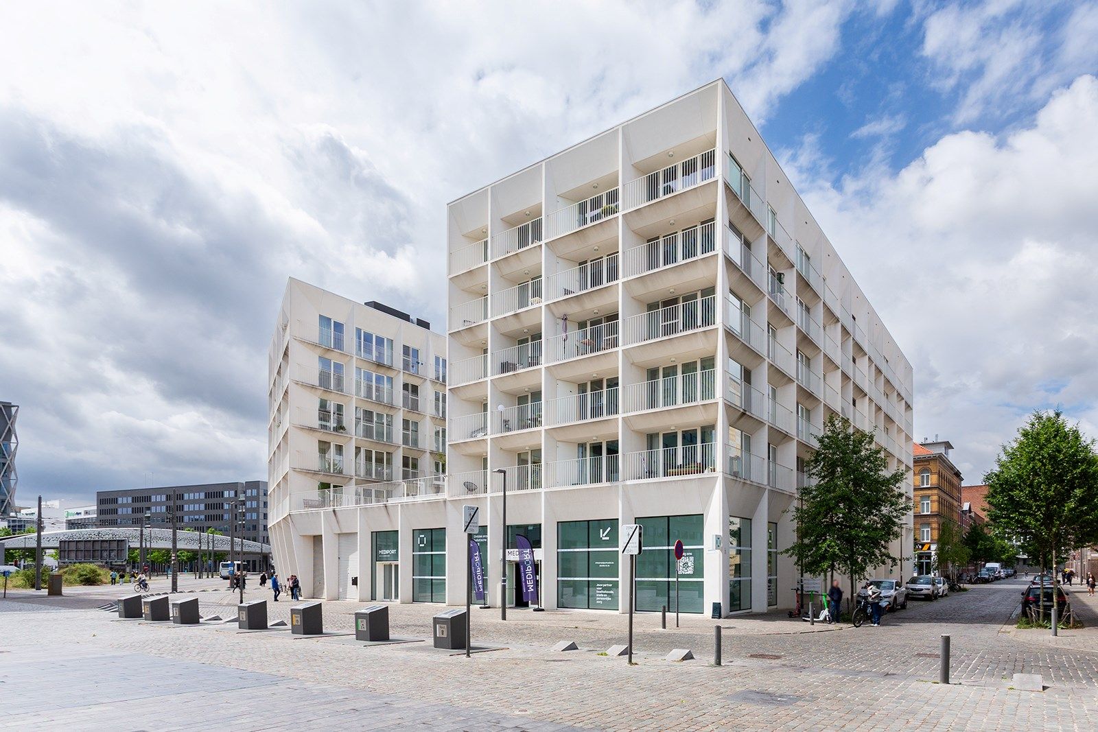 Stijlvol wonen in hartje Cadix met parkzicht foto 23