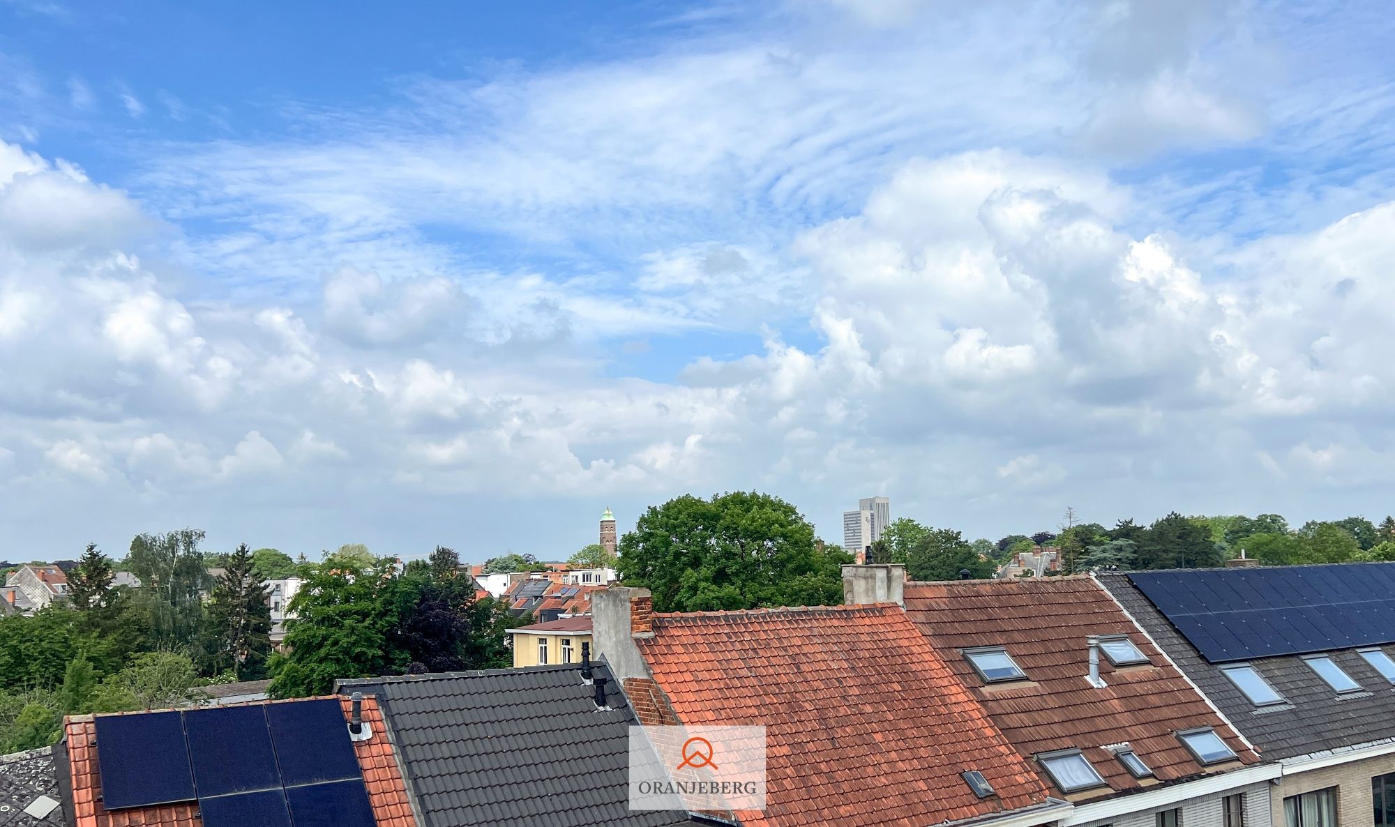 Volledig gerenoveerd lichtrijk 2 slpk app met terras vlakbij UZ Gent foto 23