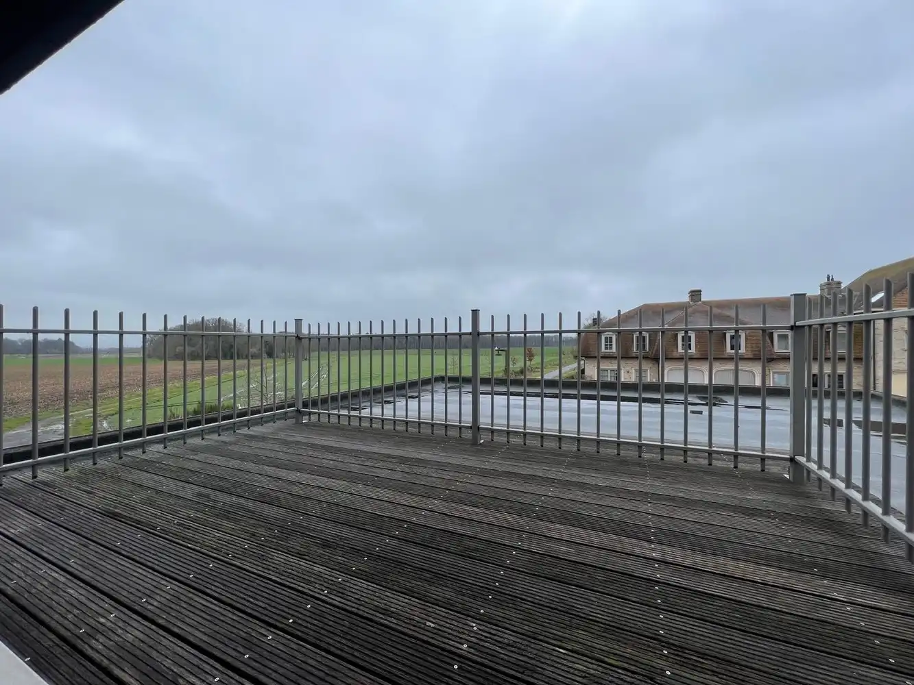 Duplex-appartement met 2 slaapkamers + prachtig terras! foto 7