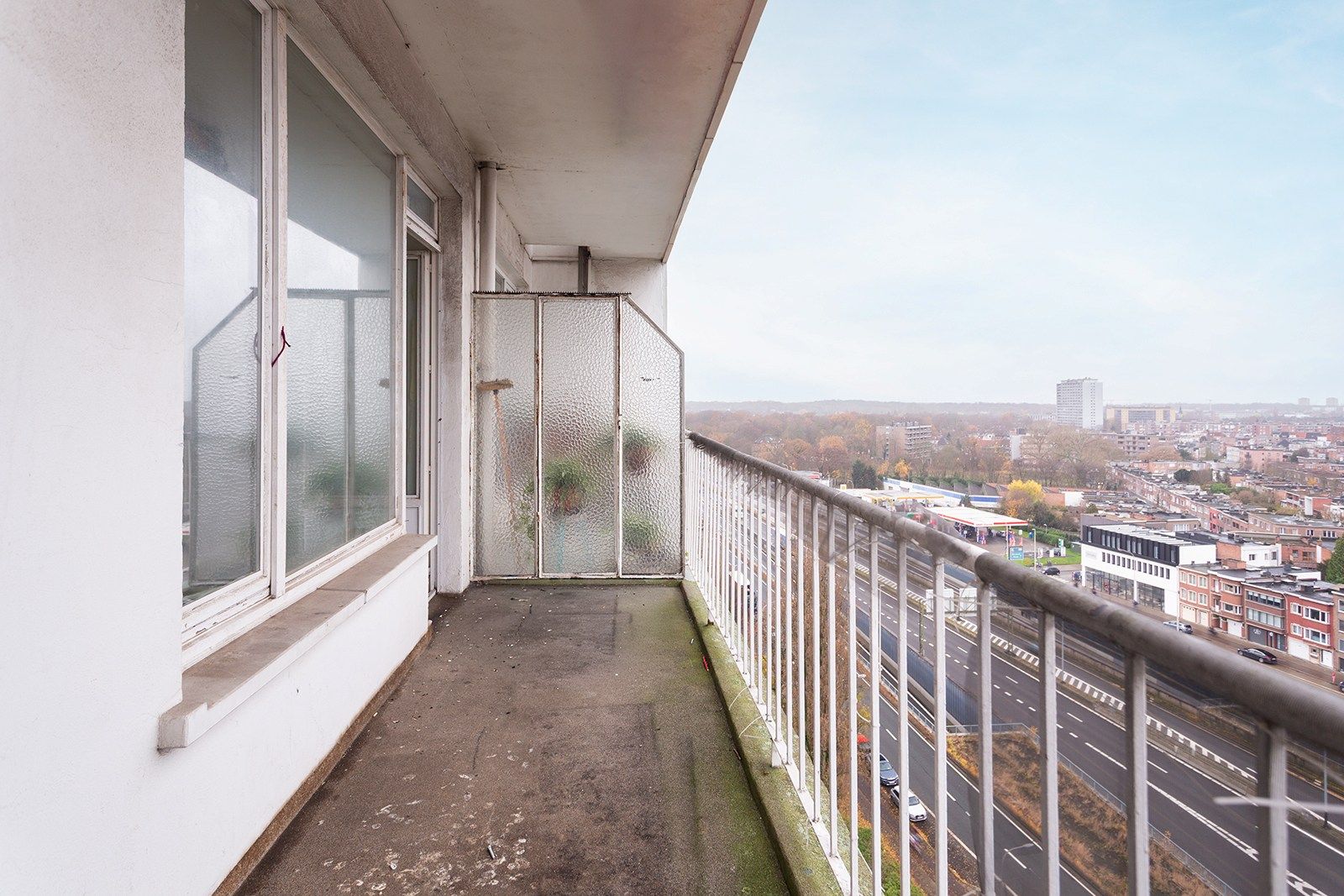 Te renoveren tweeslaapkamerappartement  foto 12