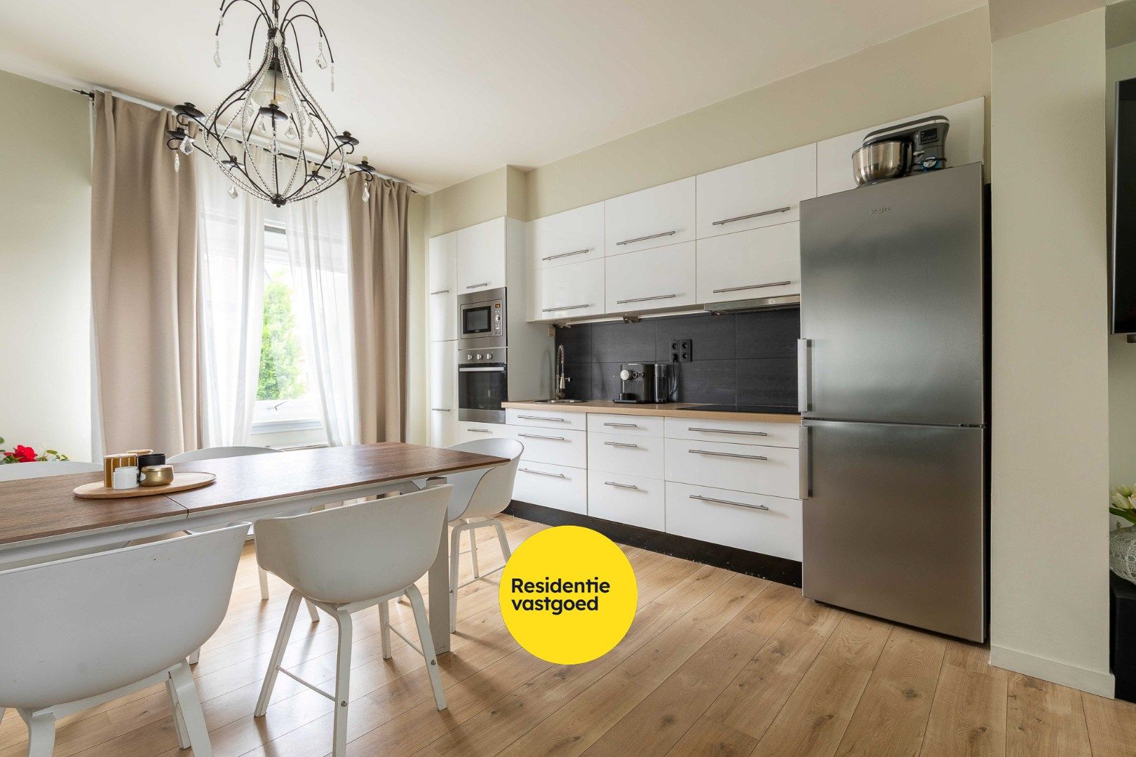 Uniek gerenoveerd pand met 3 entiteiten in hartje Nieuwpoort. foto 13