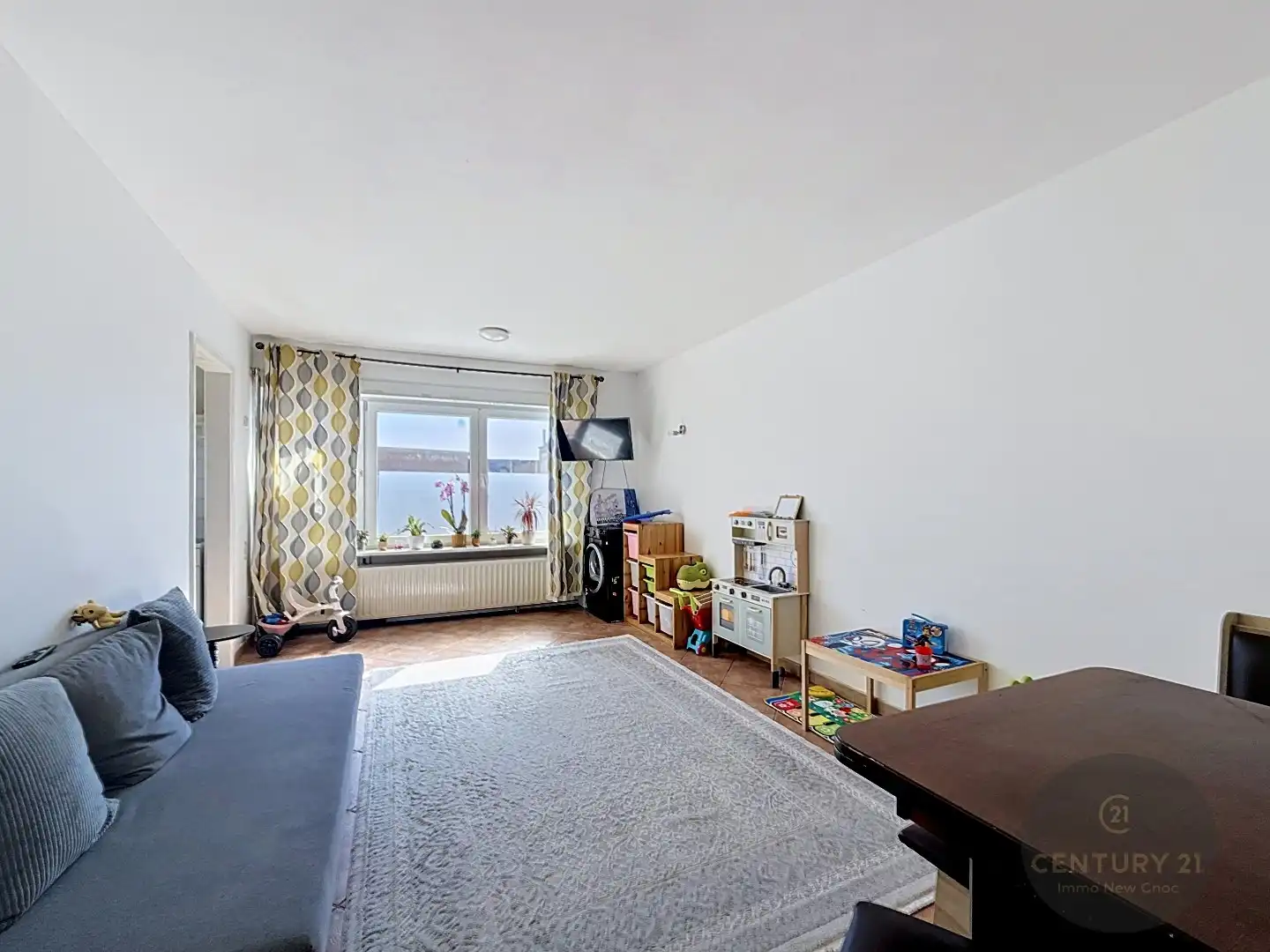 appartement twee slaapkamers in Heist centrum foto {{pictureIndex}}