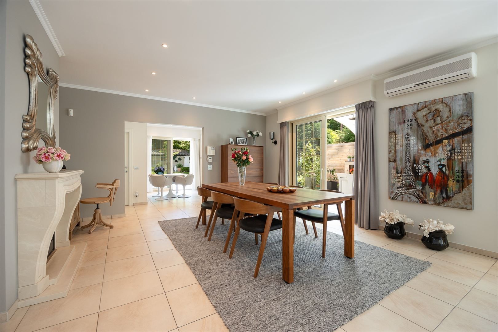 Een moderne villa met 4 ruime SLKS  nabij het centrum van Heide- Kalmthout. foto 7