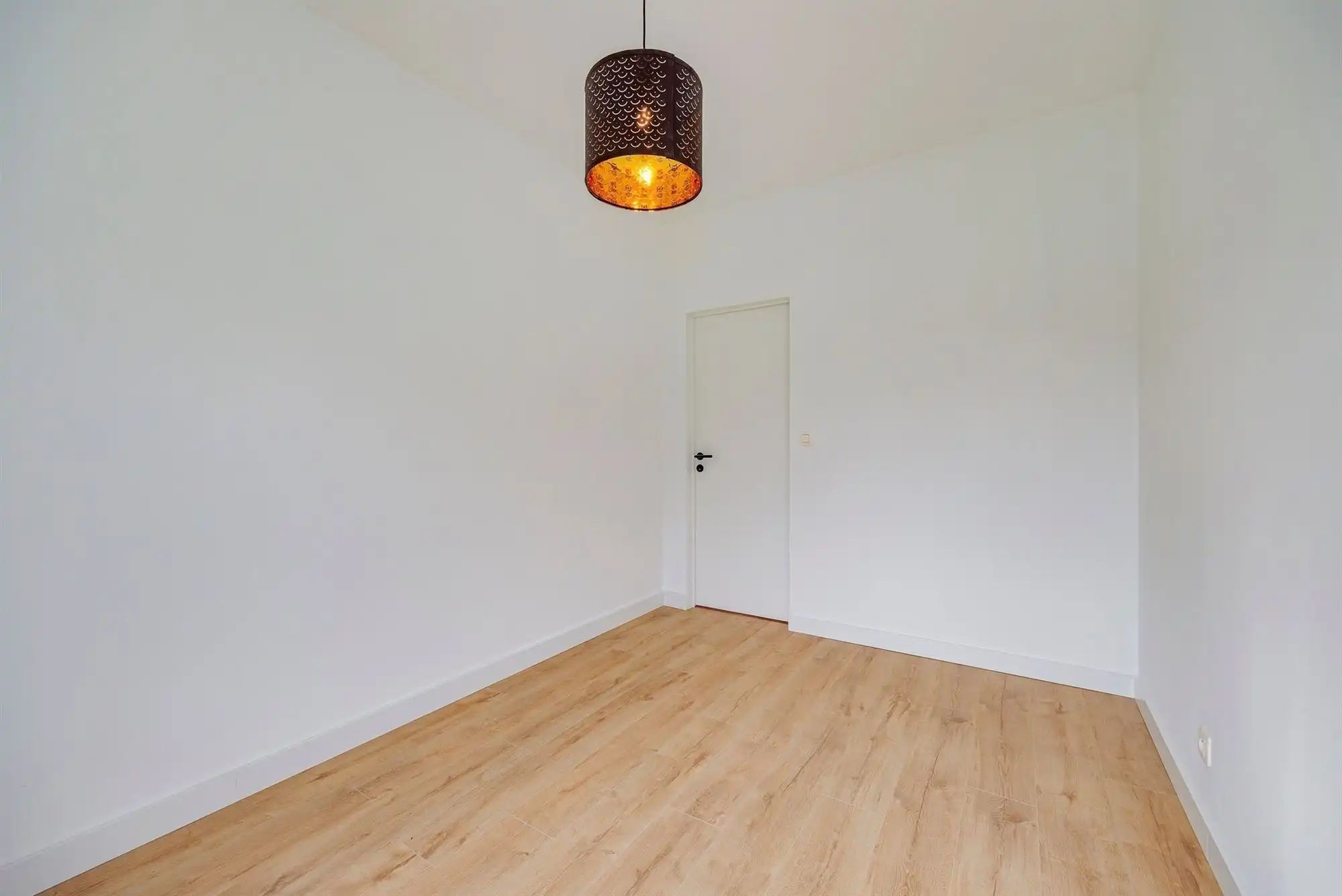 Gelijkvloers app met 2 slaapkamers en garage  op 't Neerland in Wilrijk foto 13