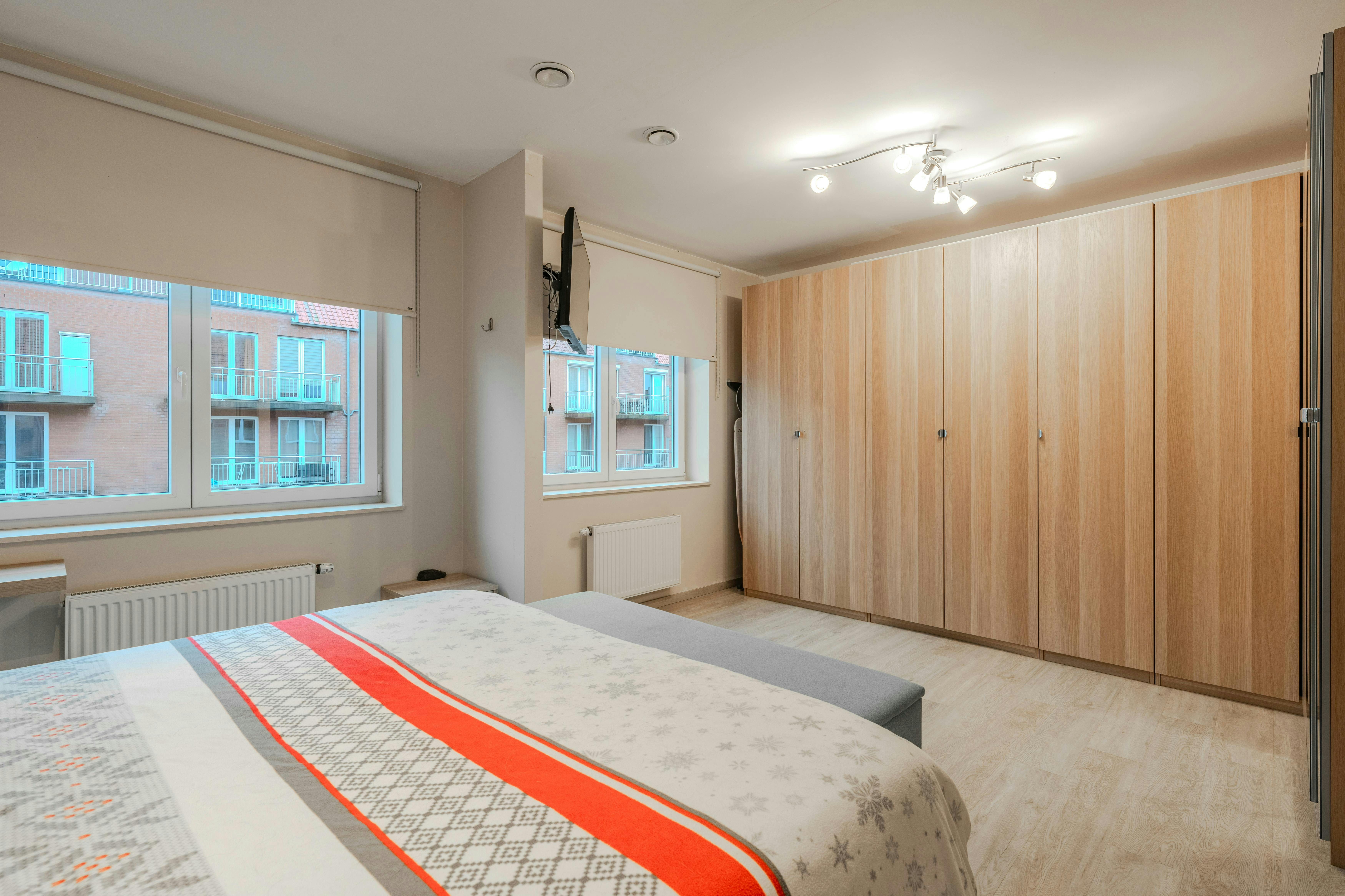 Recente woning met 4 slaapkamers te koop in Knokke-Heist foto 12