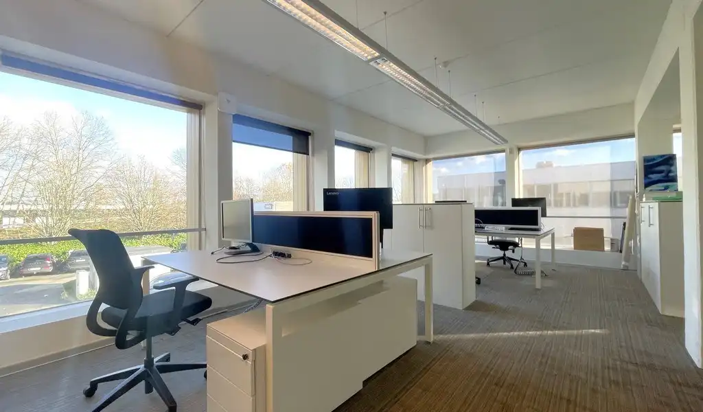 Volledig uitgerust kantoor te huur langs E313 te Wommelgem foto 14