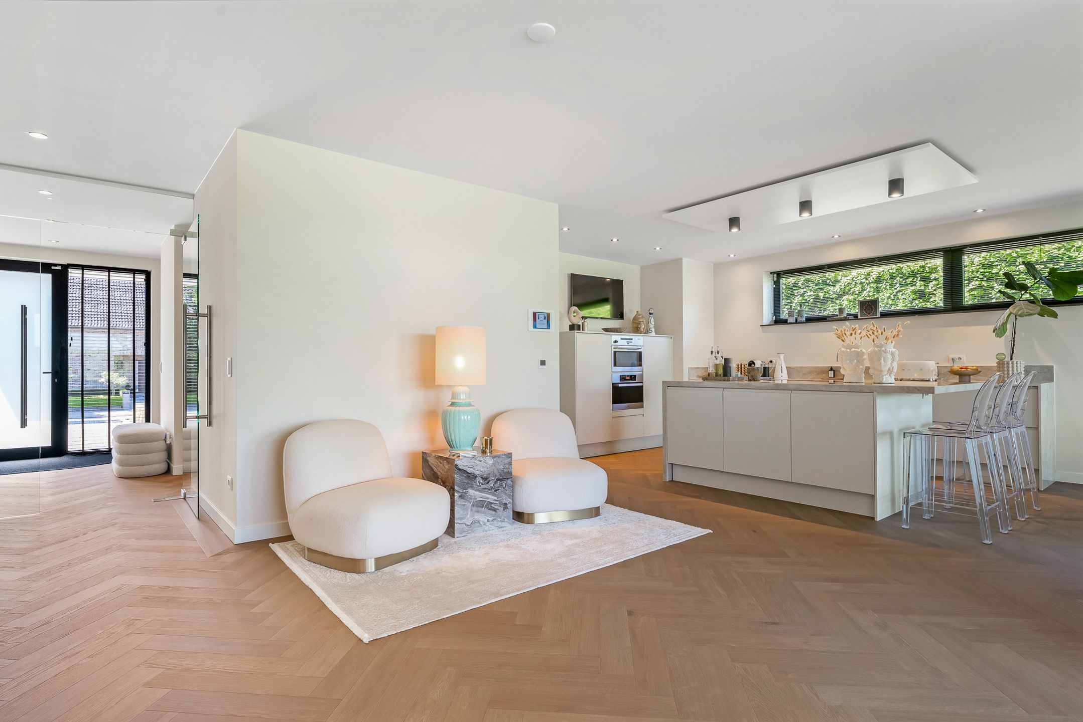 Moderne villa op royaal perceel van 11a19ca foto 13