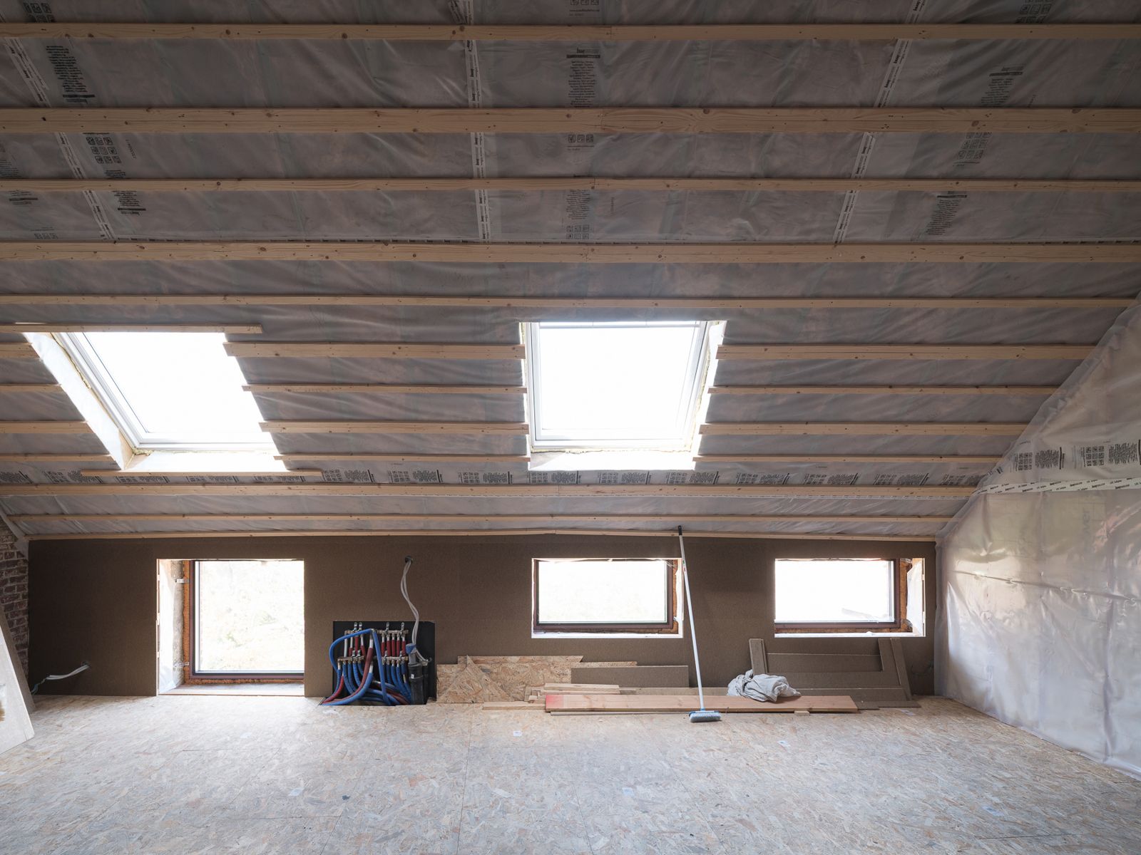 Karaktervolle woning met prachtige tuin in centrum Ronse! foto 22