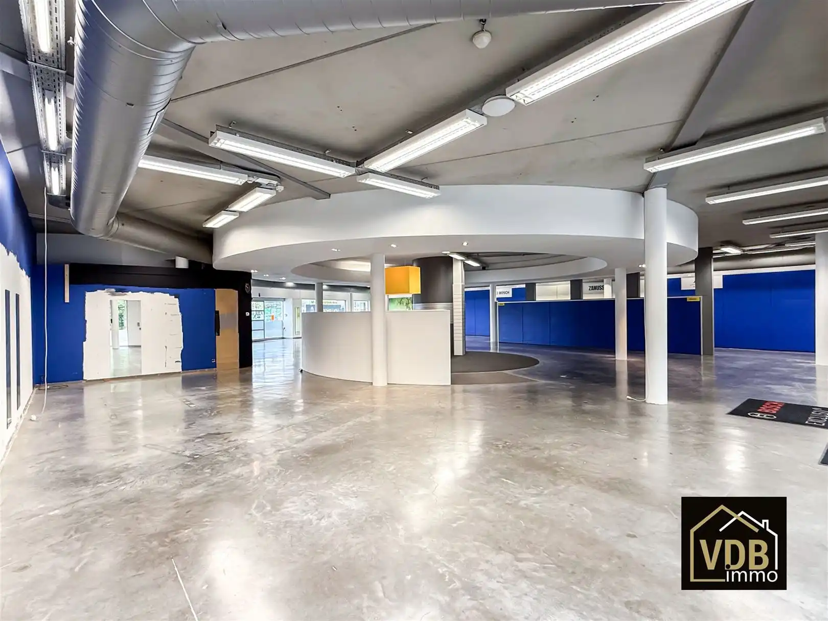 Commercieel pand op TOP locatie foto 13