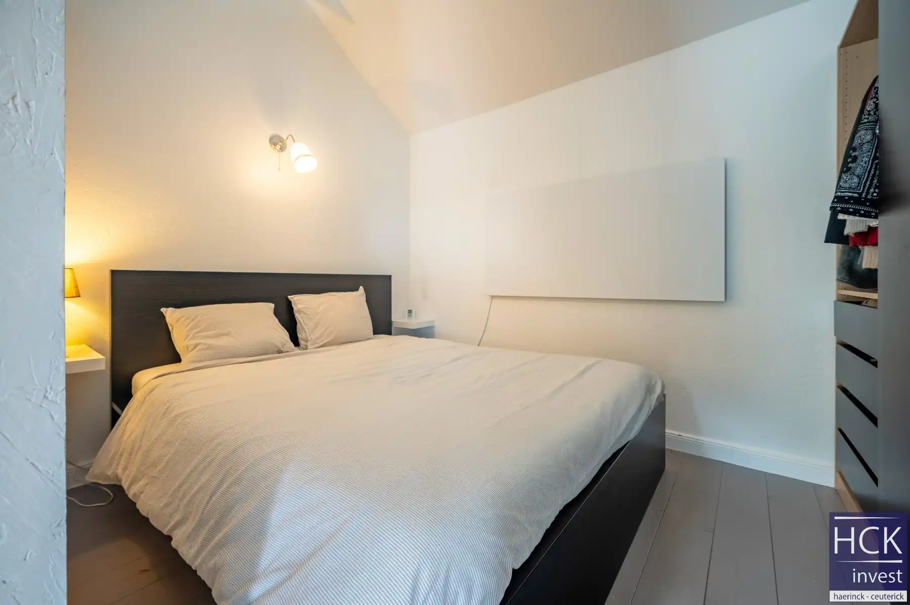 KRUISHOUTEM - Instapklare en prachtig gelegen woning met 4 SLPK. én zwembad foto 39