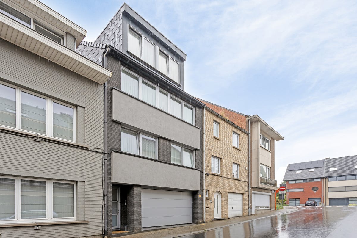 Huis met 2 appartementen te koop in centrum Wemmel foto 26