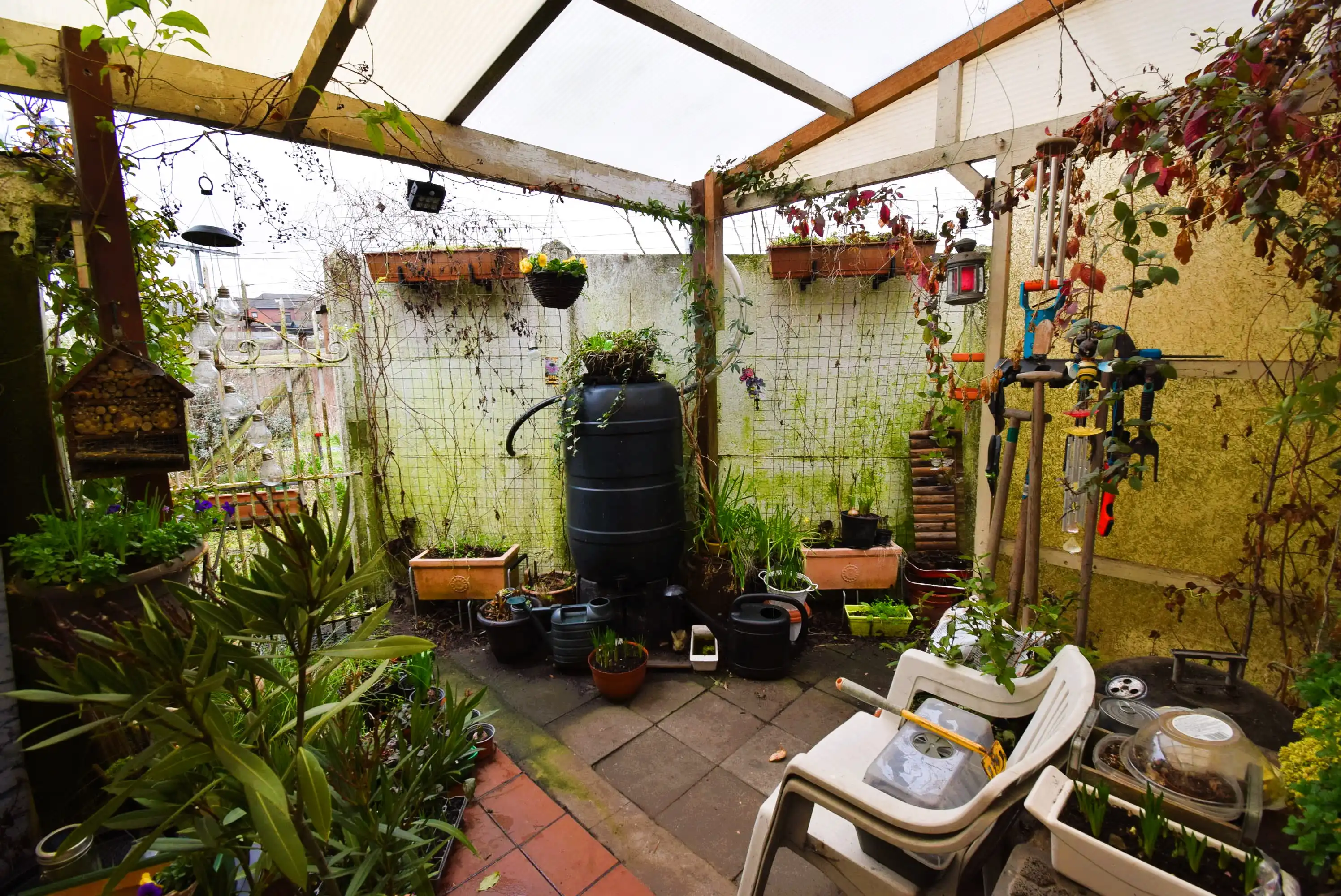 Te renoveren woning foto 9