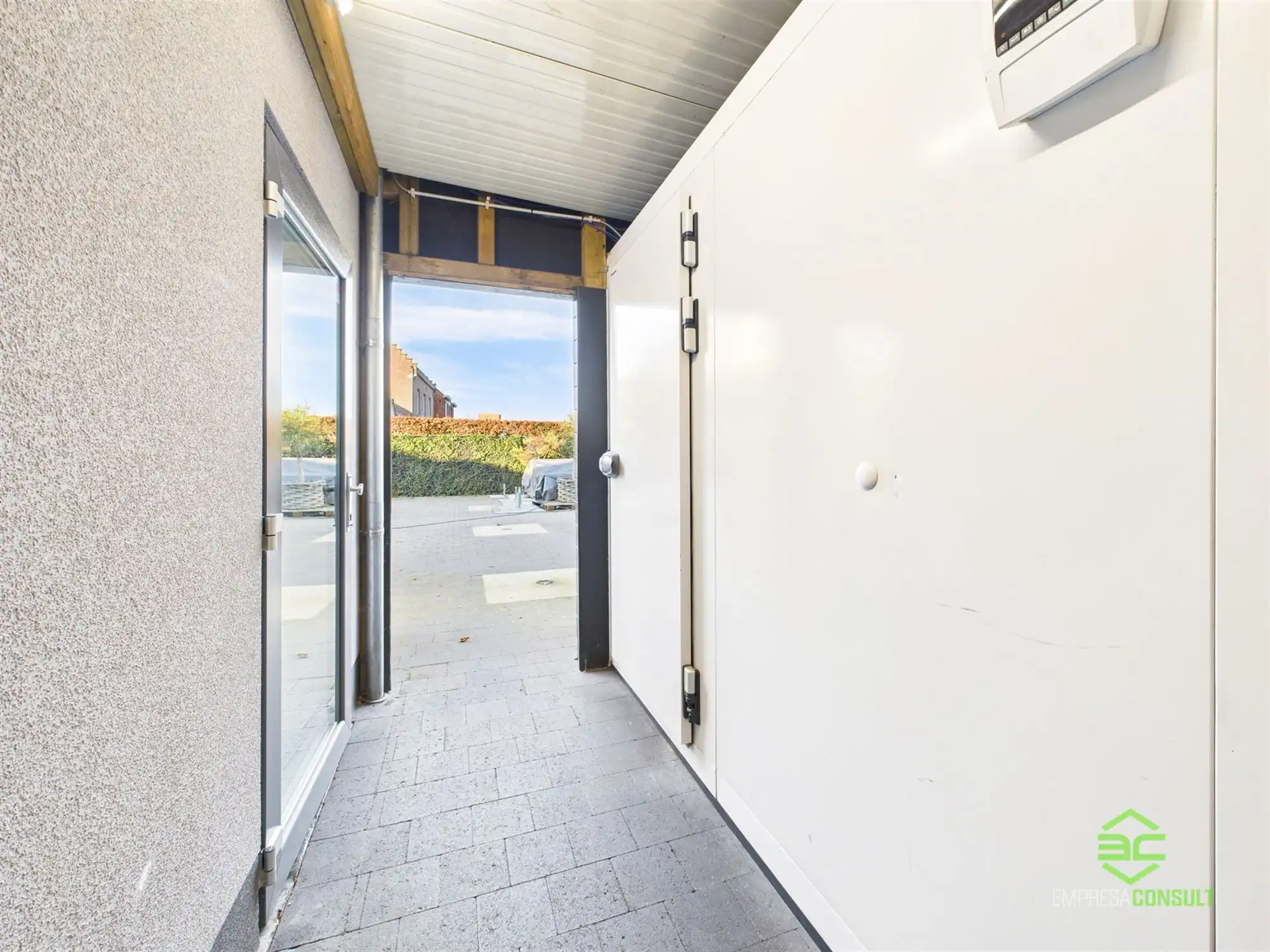 Instapklaar restaurant op een topligging in Schulen! foto 25